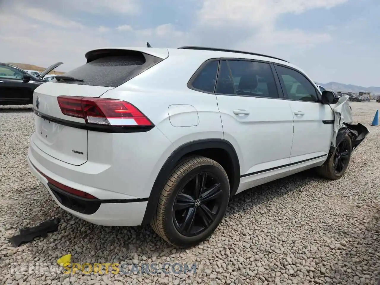 3 Photograph of a damaged car 1V2SC2CA7PC207654 VOLKSWAGEN ATLAS 2023