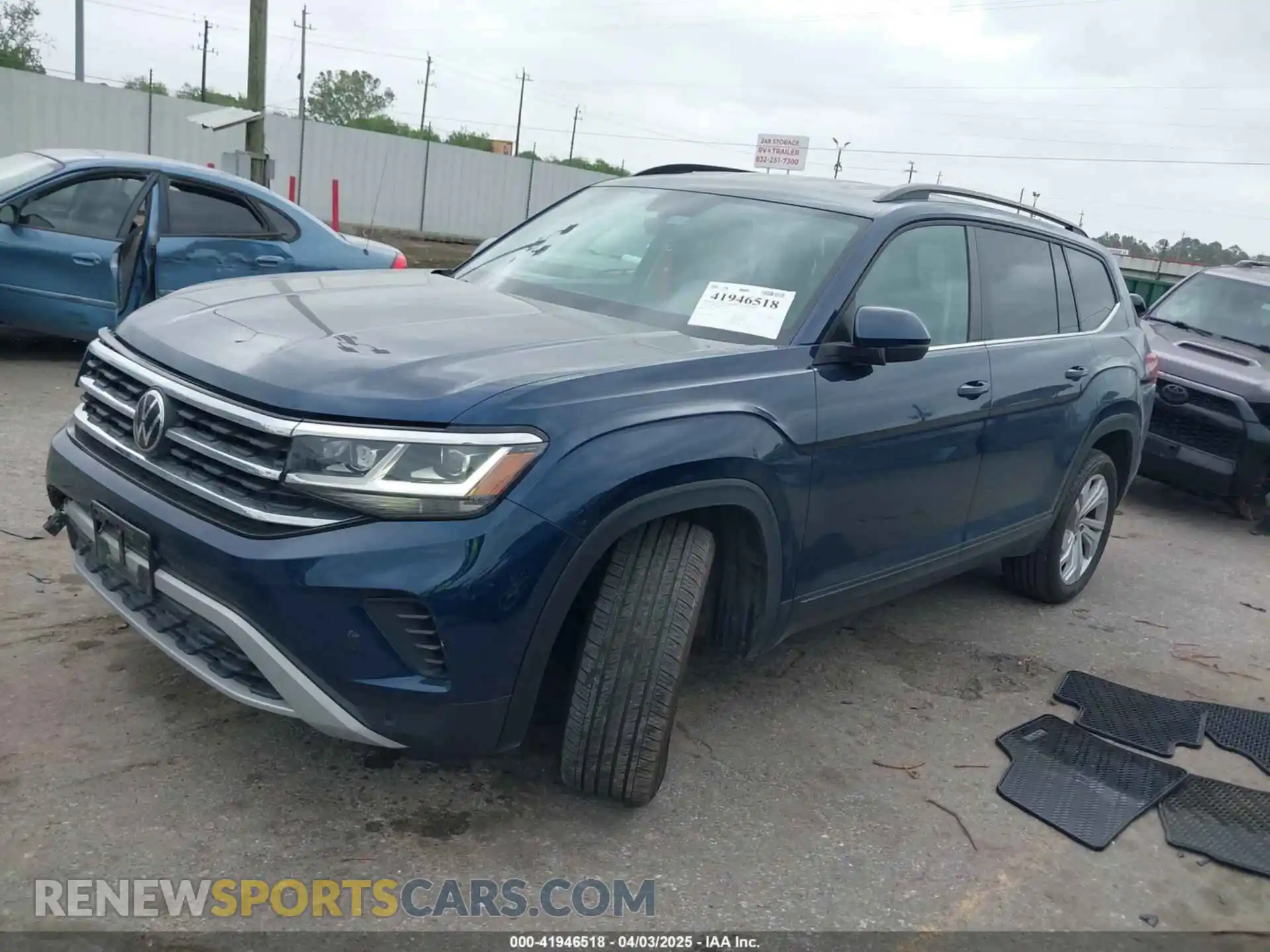 2 Photograph of a damaged car 1V2WR2CA3PC534357 VOLKSWAGEN ATLAS 2023