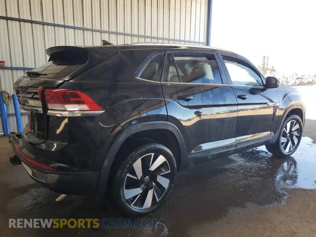 3 Фотография поврежденного автомобиля 1V2HE2CA2SC207297 VOLKSWAGEN ATLAS 2025