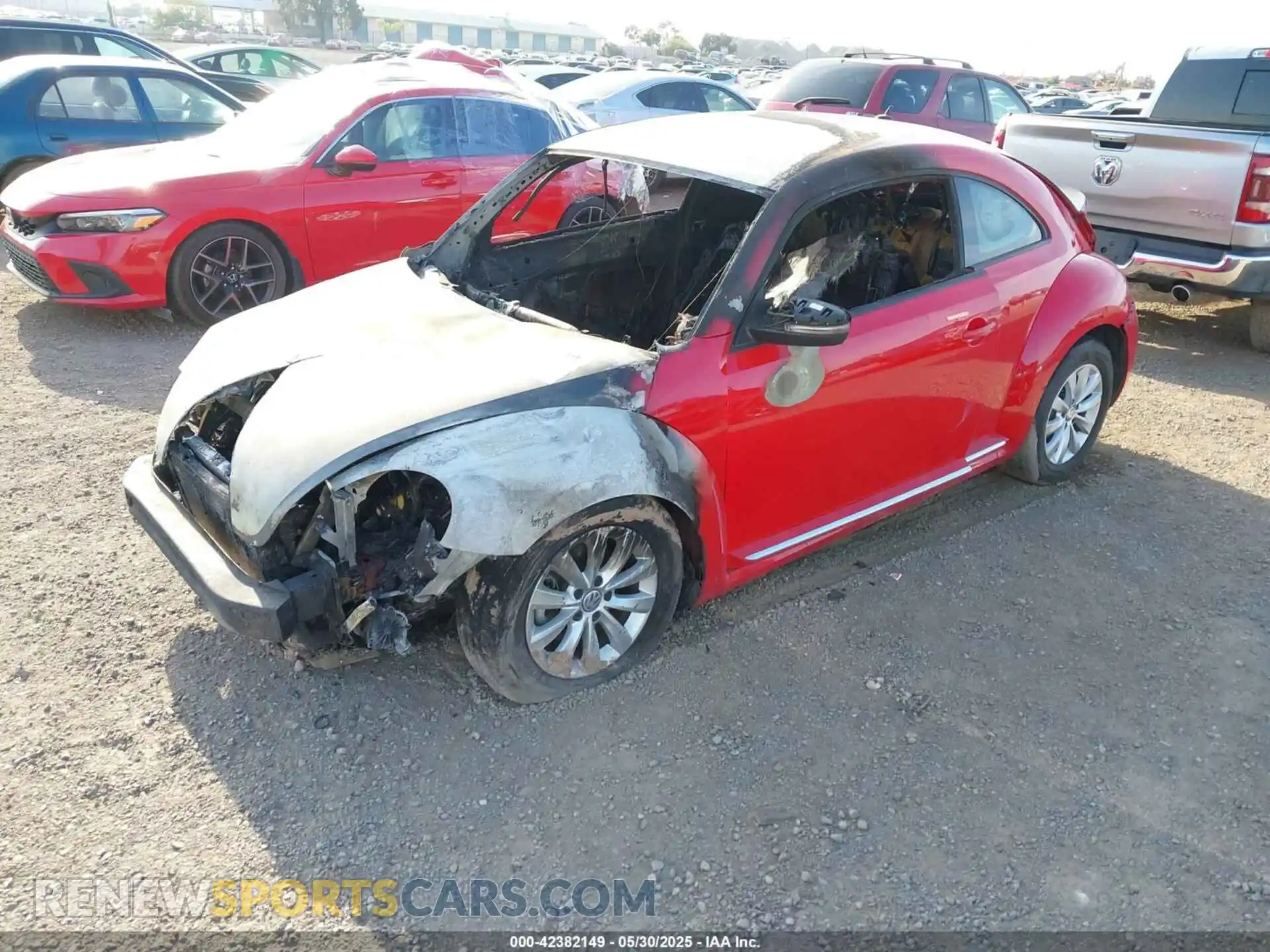 2 Photograph of a damaged car 3VWFD7AT0KM705118 VOLKSWAGEN BEETLE 2019