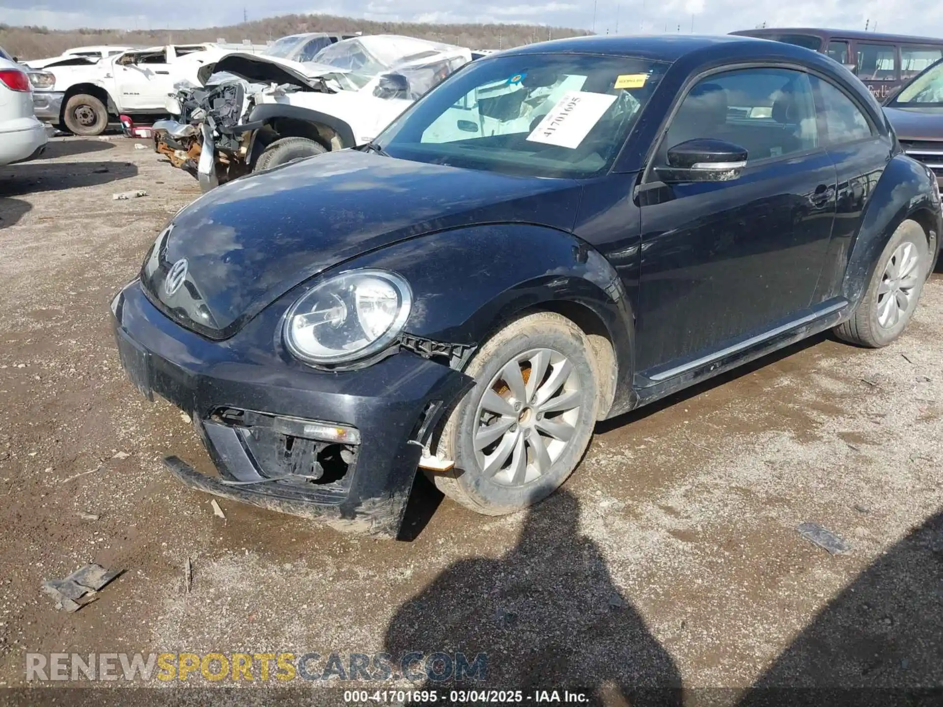2 Photograph of a damaged car 3VWFD7ATXKM709046 VOLKSWAGEN BEETLE 2019