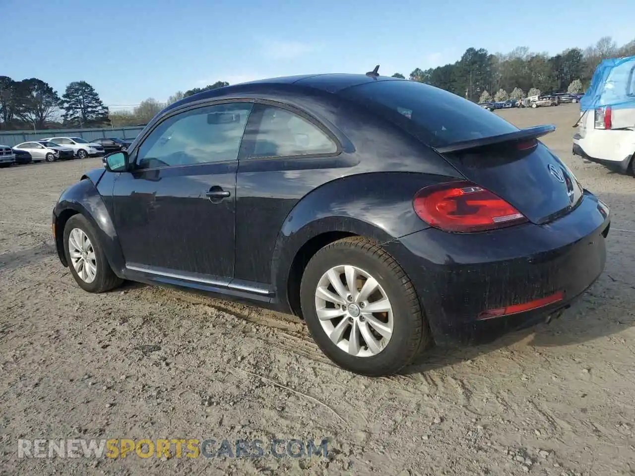 2 fotografías del automóvil dañado 3VWFD7ATXKM710844 VOLKSWAGEN BEETLE 2019