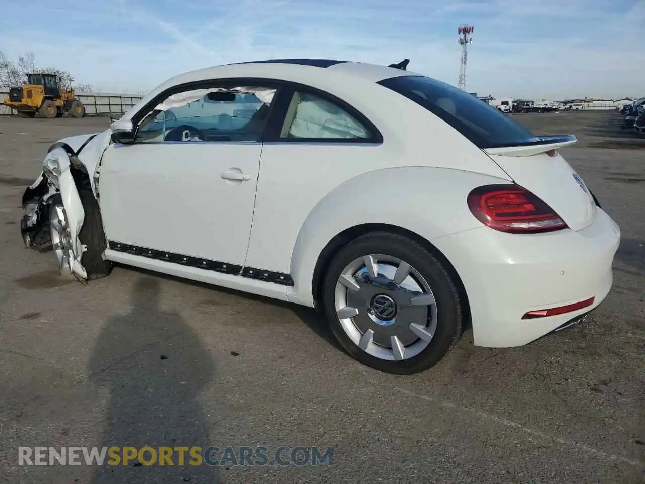 2 Photograph of a damaged car 3VWJD7AT9KM720369 VOLKSWAGEN BEETLE 2019