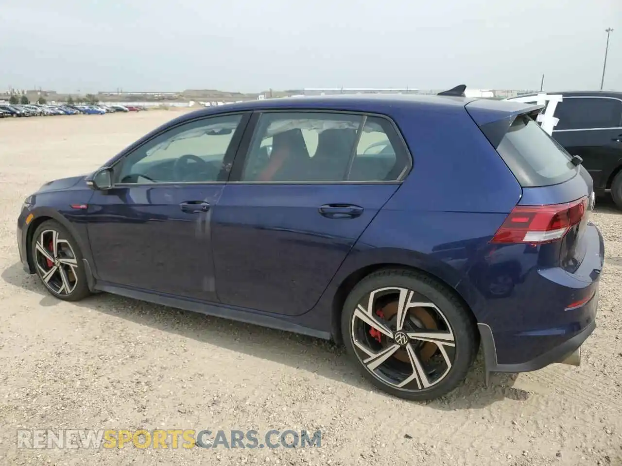 2 Фотография поврежденного автомобиля WVWGA7CD8RW120044 VOLKSWAGEN GTI 2024