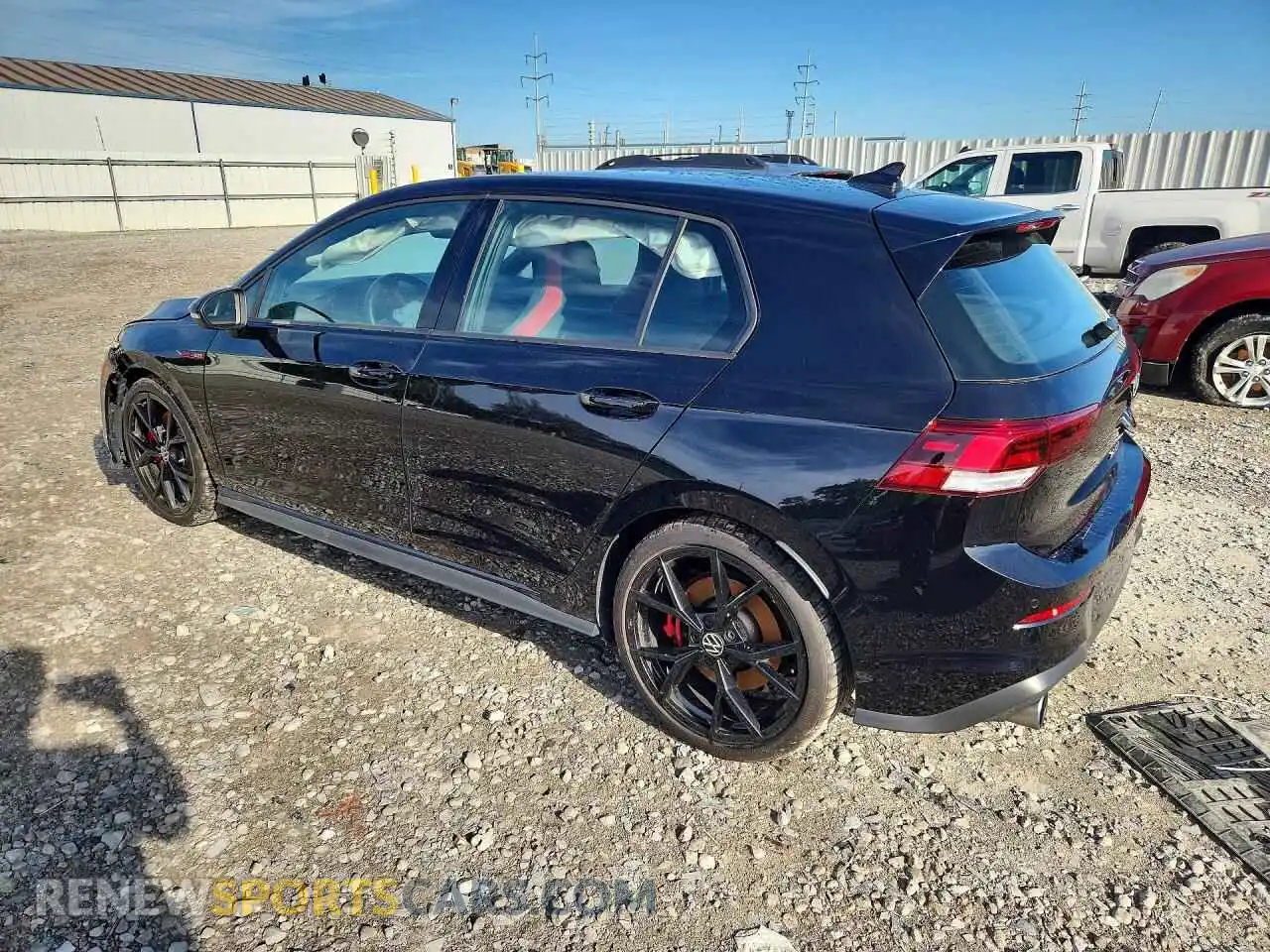 2 Фотография поврежденного автомобиля WVWHA7CD3RW138116 VOLKSWAGEN GTI 2024