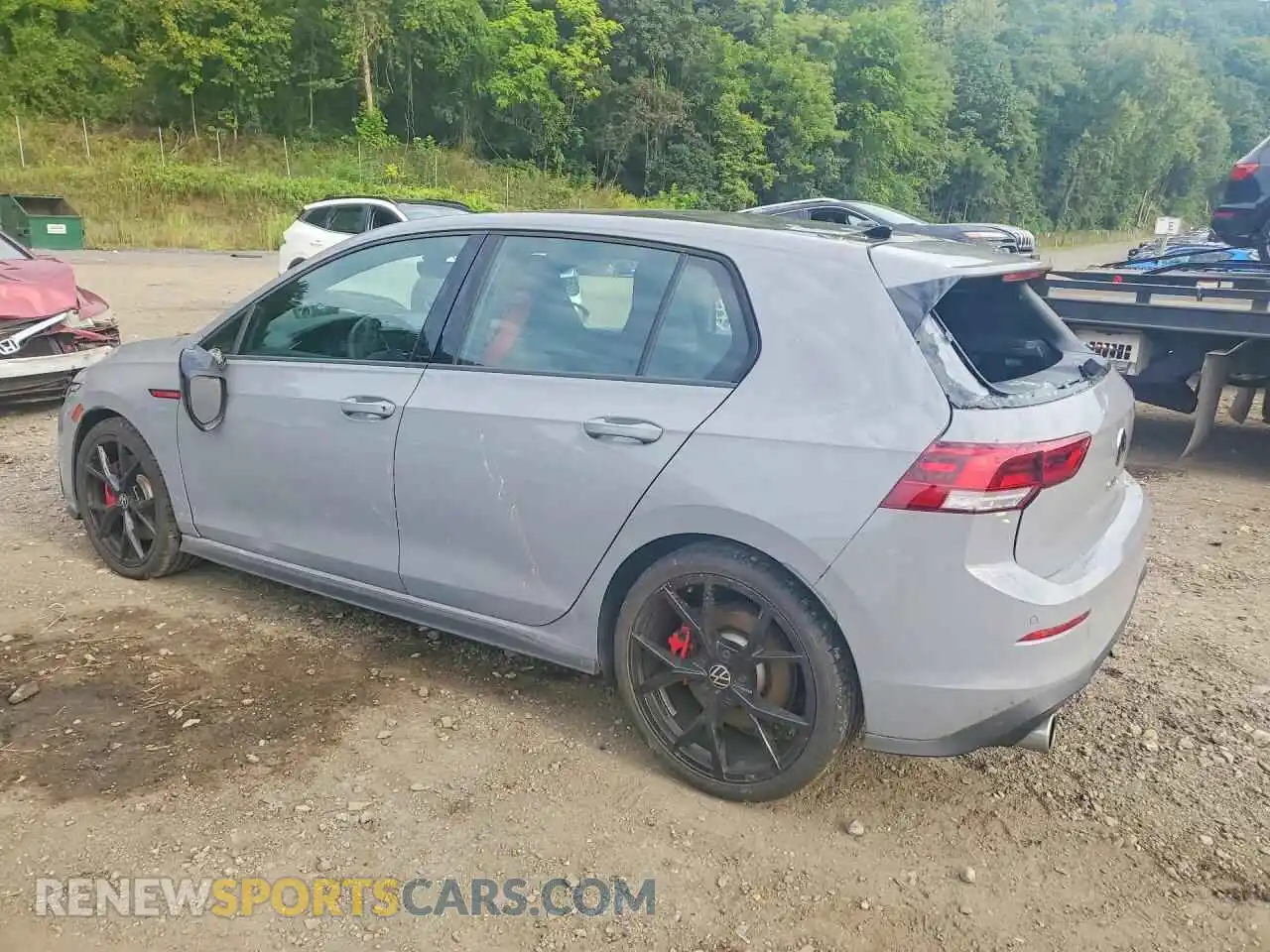 2 Фотография поврежденного автомобиля WVWHA7CD4RW231310 VOLKSWAGEN GTI 2024