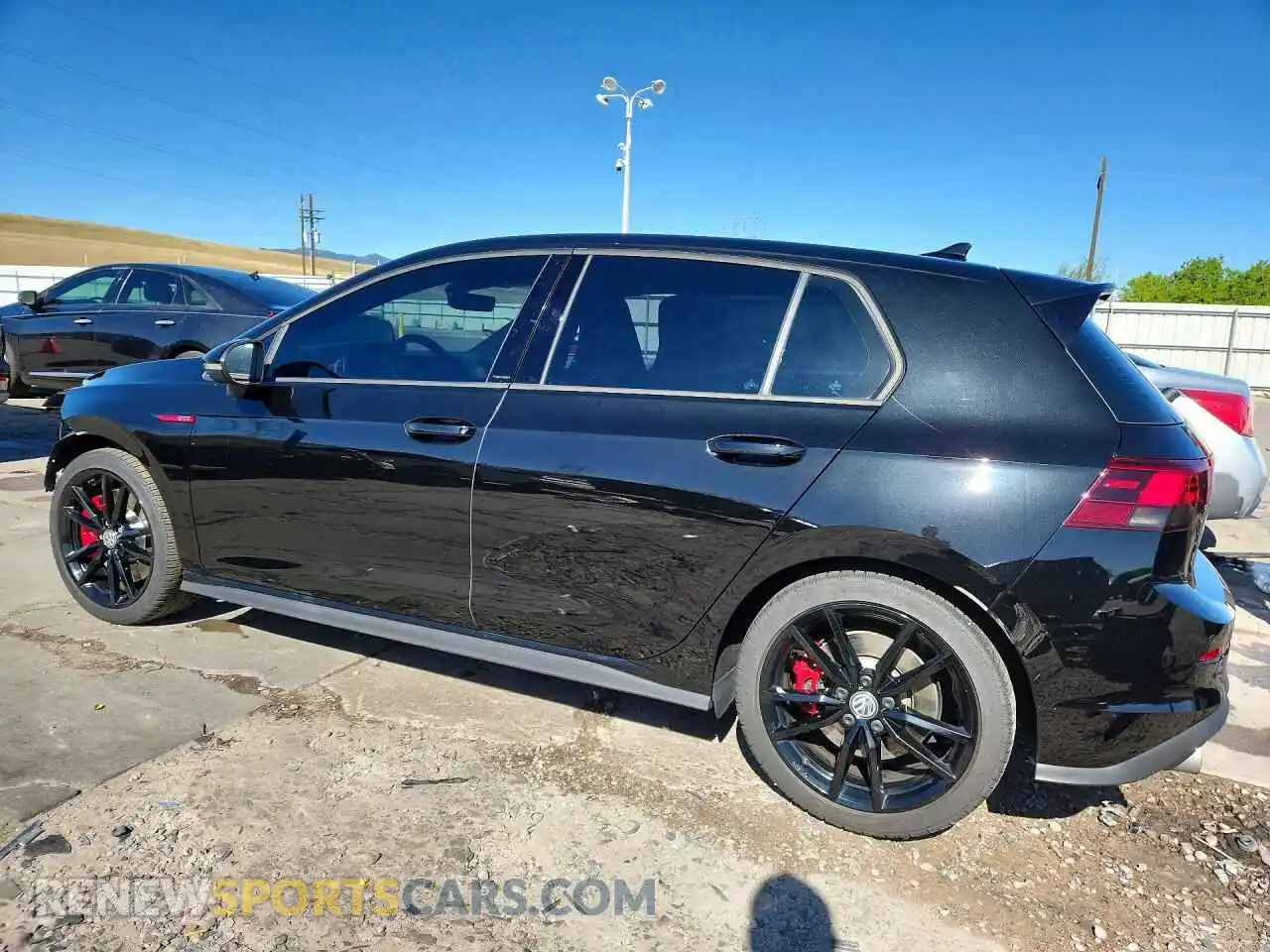 2 Фотография поврежденного автомобиля WVWSA7CD3RW232051 VOLKSWAGEN GTI 2024