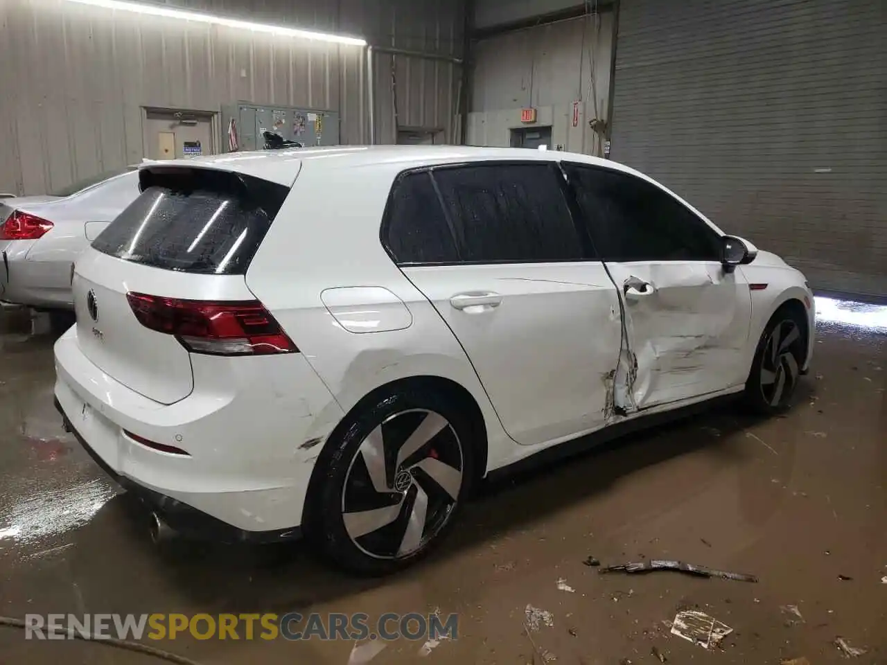 3 Фотография поврежденного автомобиля WVW3A7CD4PW184576 VOLKSWAGEN GTI SE 2023