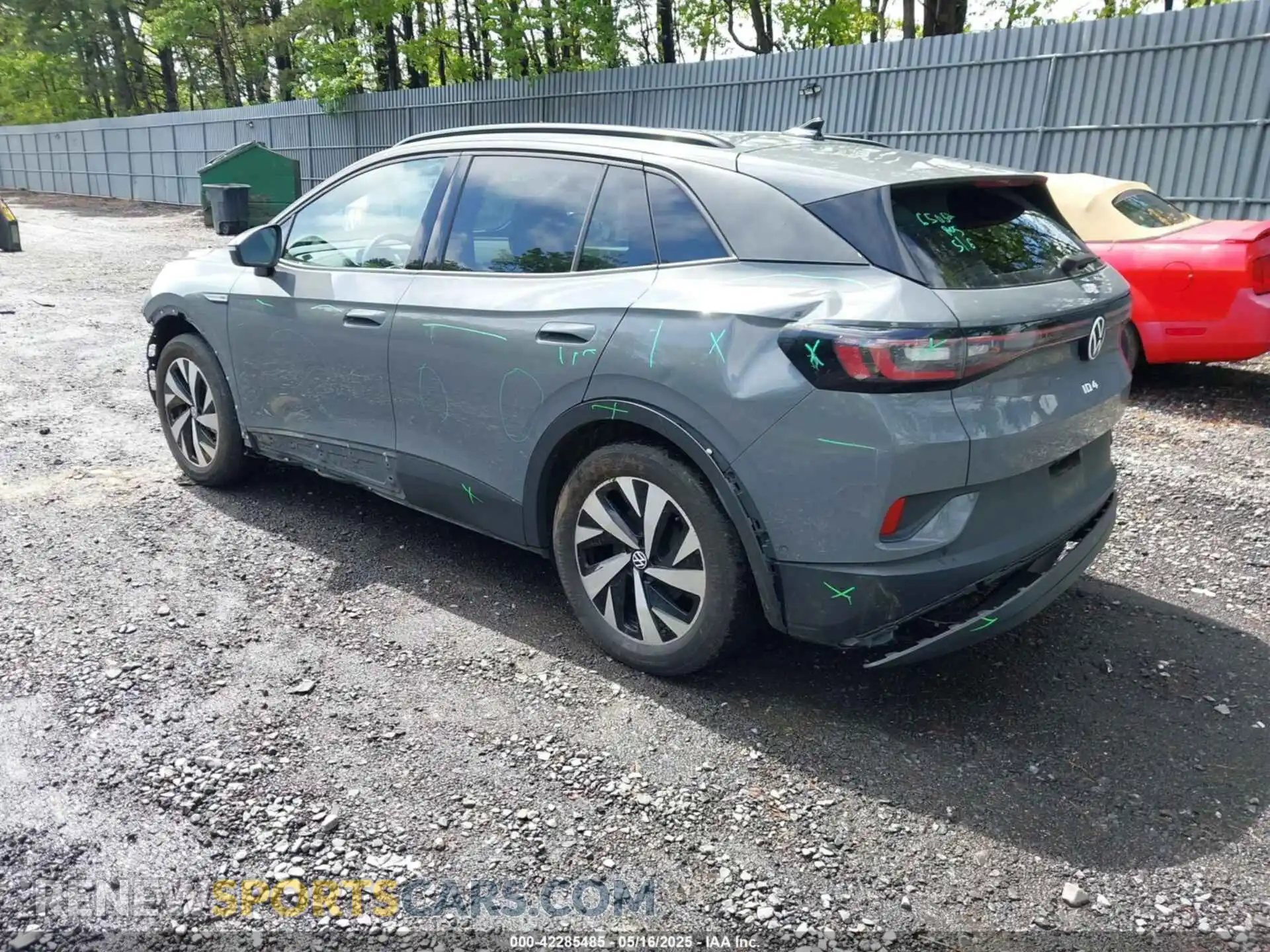 3 Photograph of a damaged car 1V2CMPE85PC023239 VOLKSWAGEN ID.4 2023