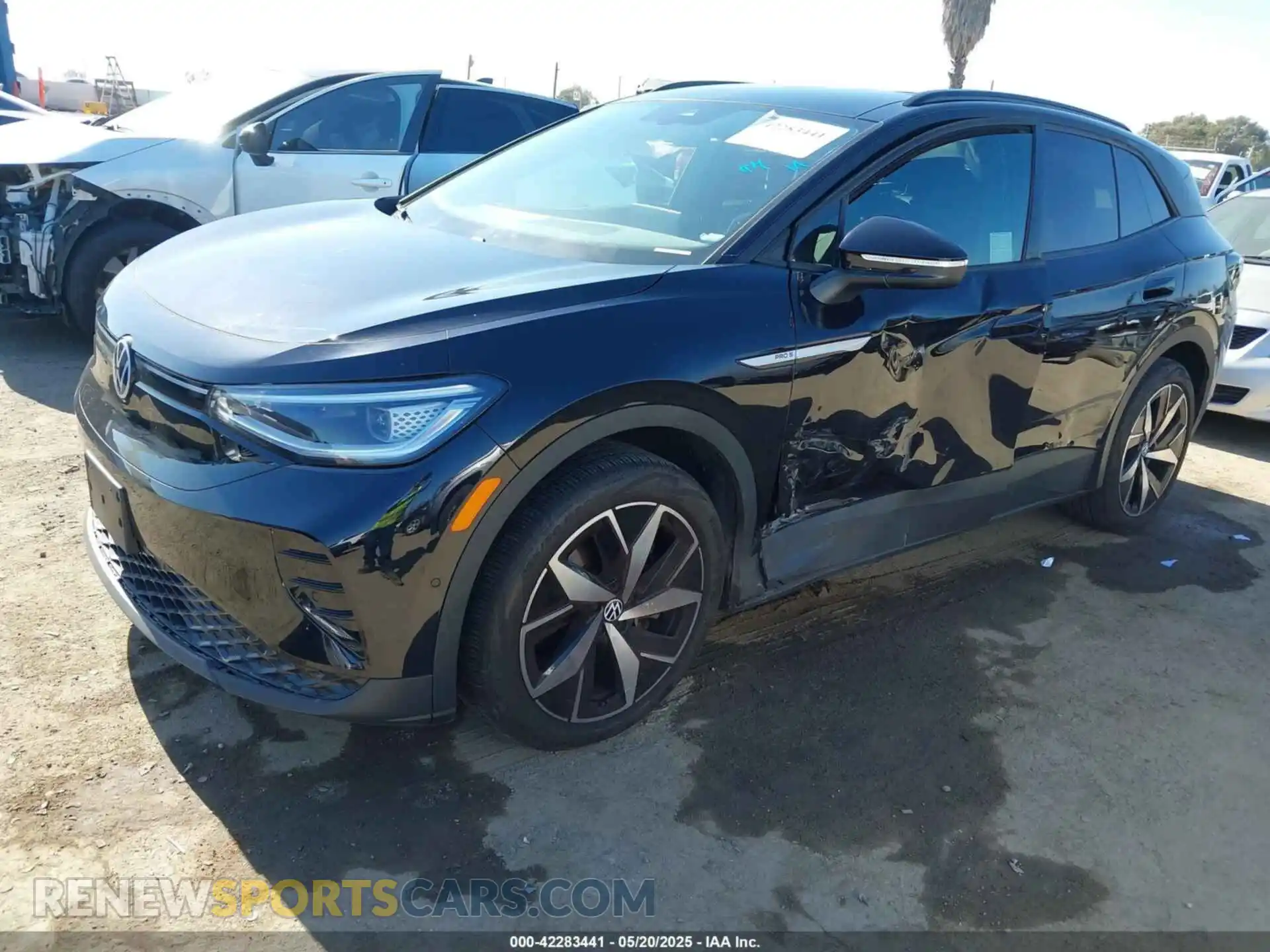 2 Photograph of a damaged car 1V2VMPE88PC043137 VOLKSWAGEN ID.4 2023