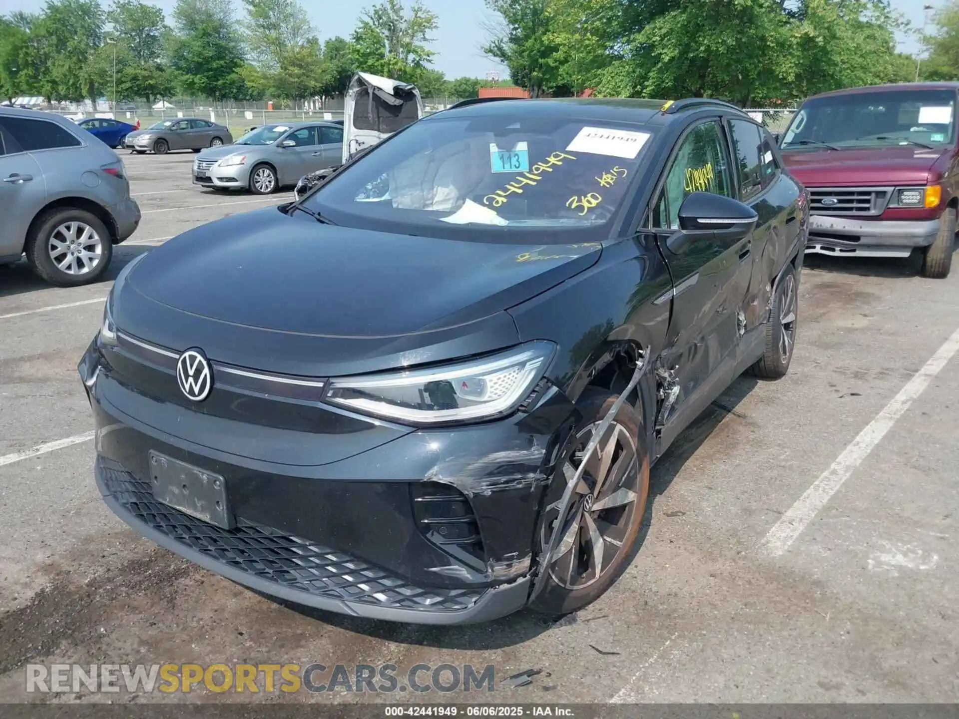 2 Photograph of a damaged car 1V2WNPE83PC049459 VOLKSWAGEN ID.4 2023