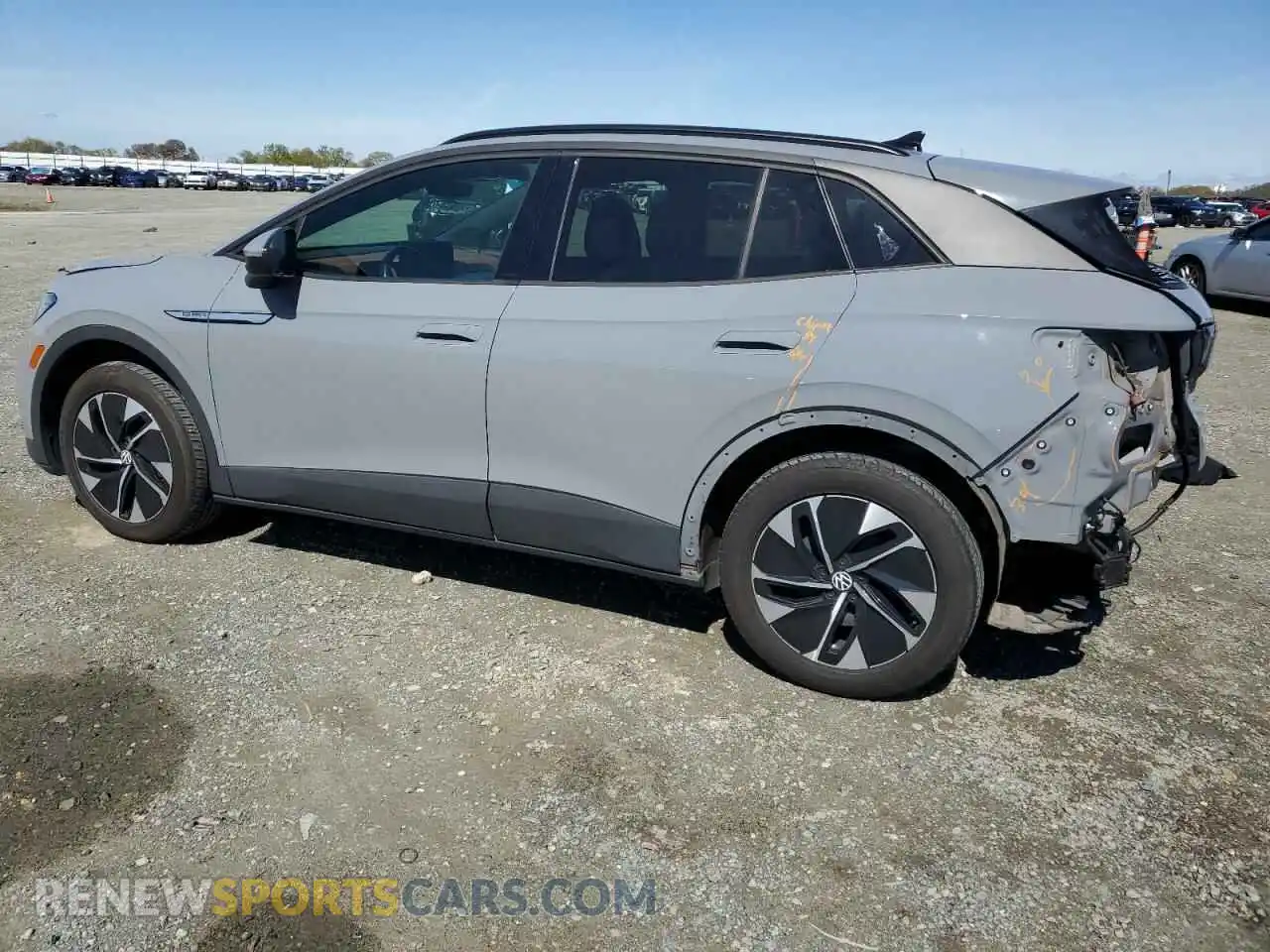 2 Фотография поврежденного автомобиля WVGGNPE2XMP057818 VOLKSWAGEN ID.4 PRO S 2021