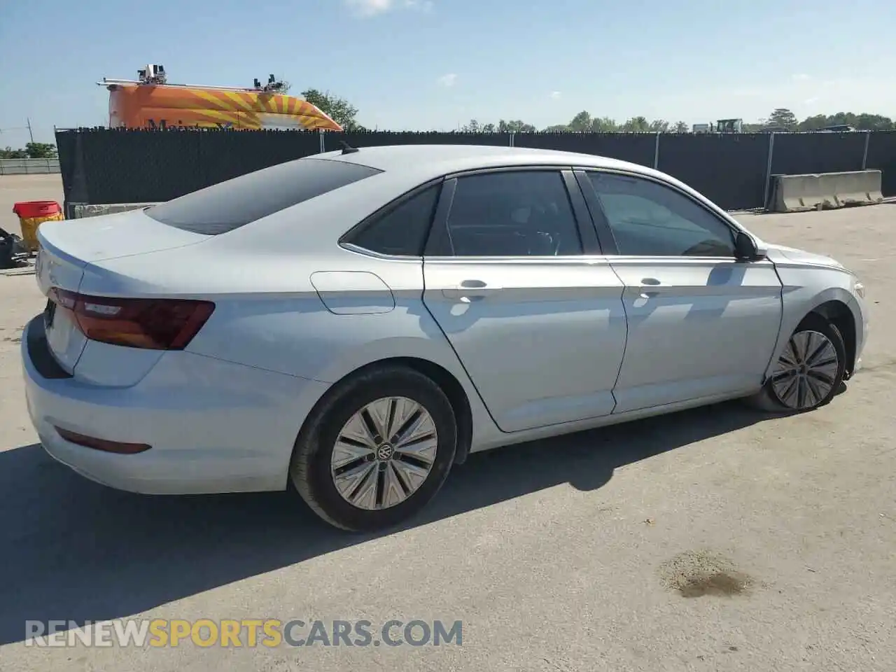 3 Фотография поврежденного автомобиля 3VWC57BU6KM023674 VOLKSWAGEN JETTA 2019
