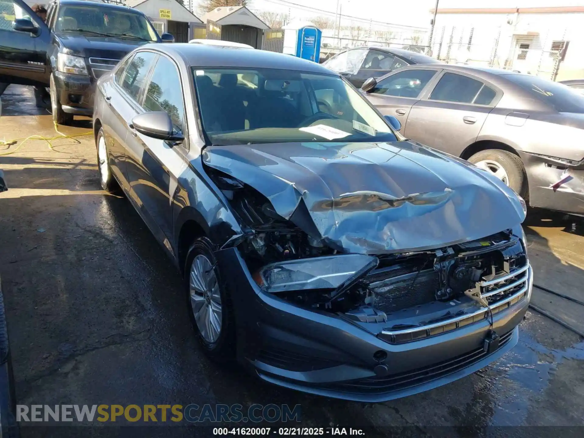 1 Photograph of a damaged car 3VWC57BU7KM061592 VOLKSWAGEN JETTA 2019