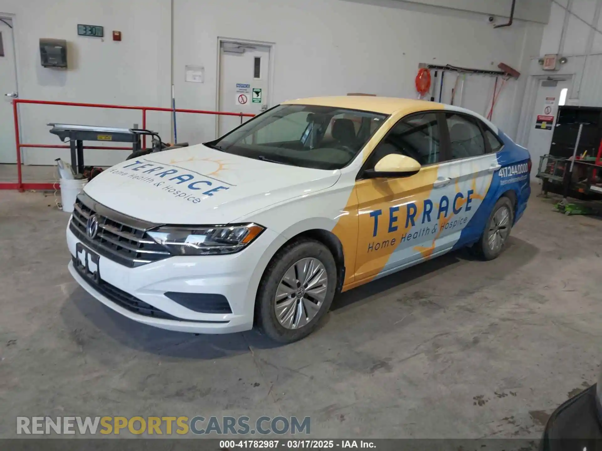 2 Photograph of a damaged car 3VWCB7BU9LM045596 VOLKSWAGEN JETTA 2020