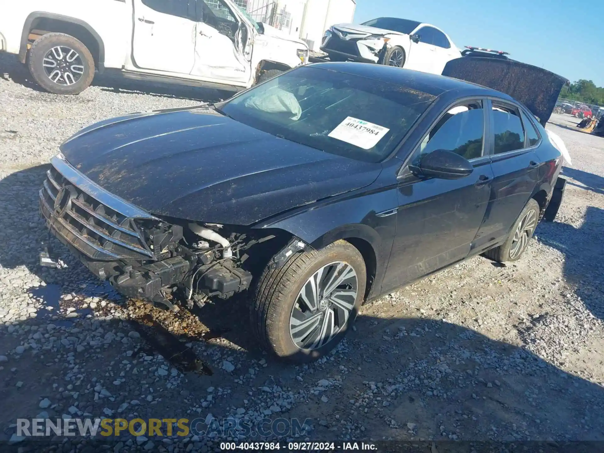 2 Photograph of a damaged car 3VWE57BU2LM093697 VOLKSWAGEN JETTA 2020