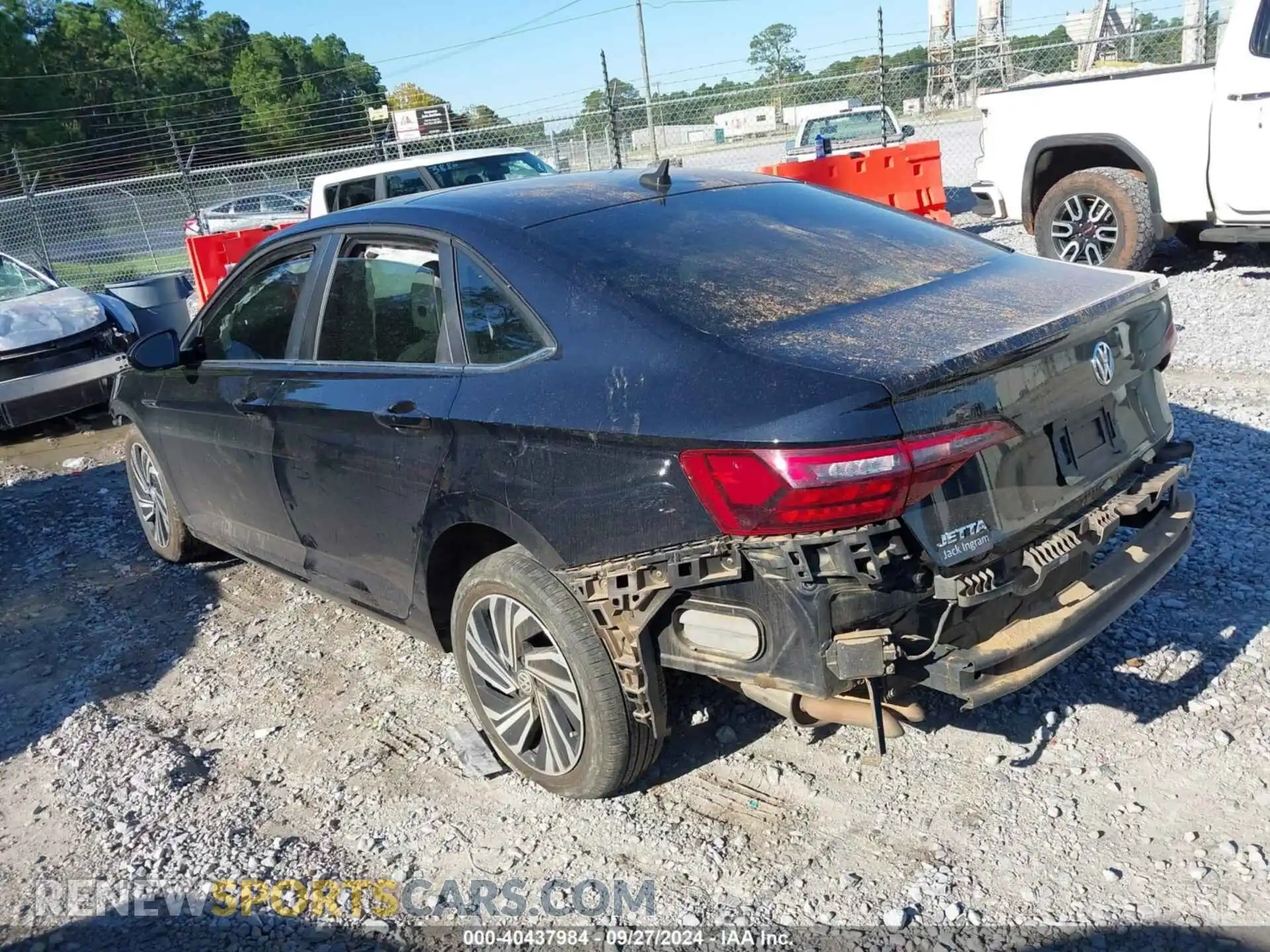3 Photograph of a damaged car 3VWE57BU2LM093697 VOLKSWAGEN JETTA 2020