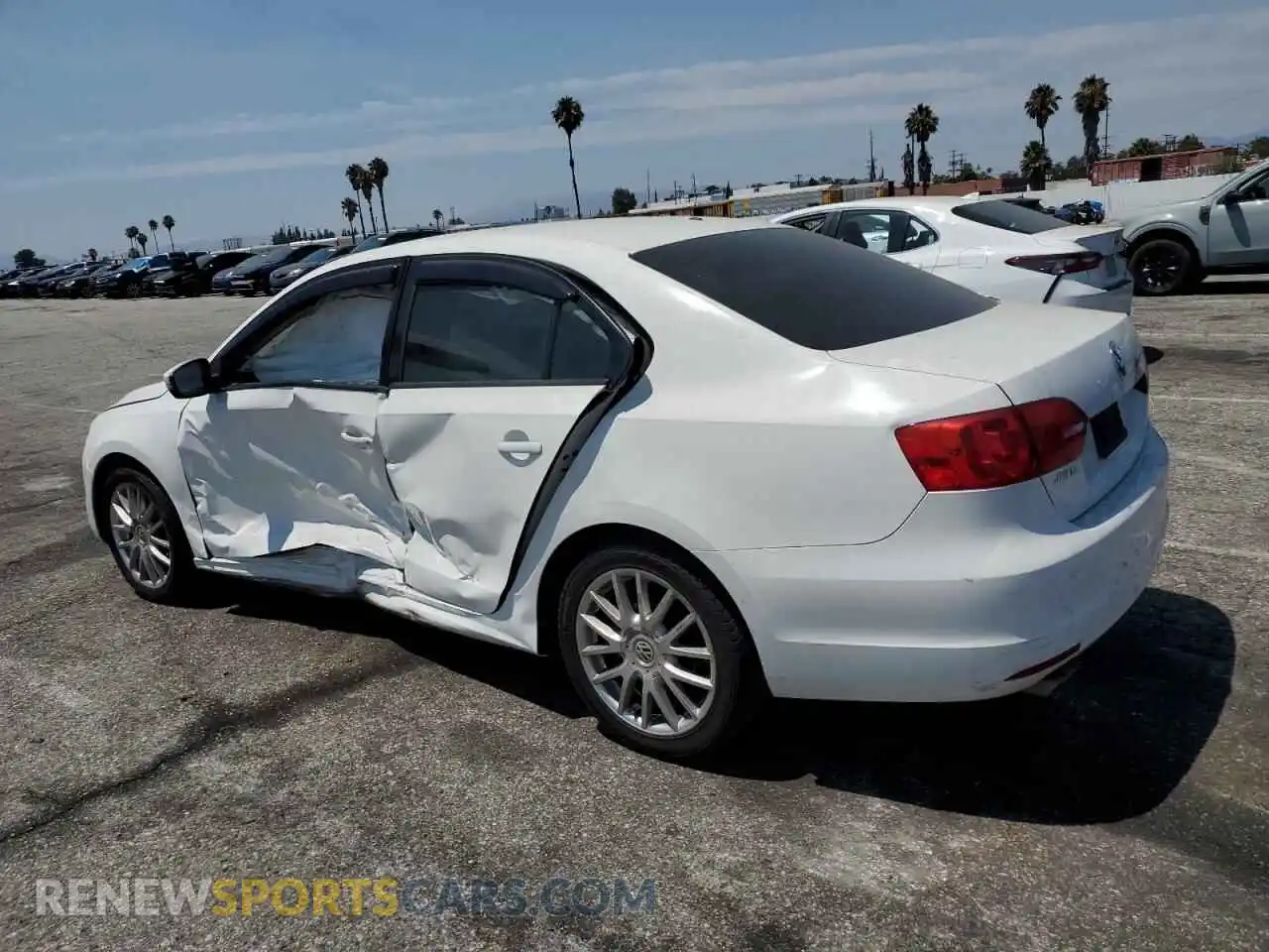 2 fotografías del automóvil dañado 3VW2K7AJ8CM379637 VOLKSWAGEN JETTA 2021