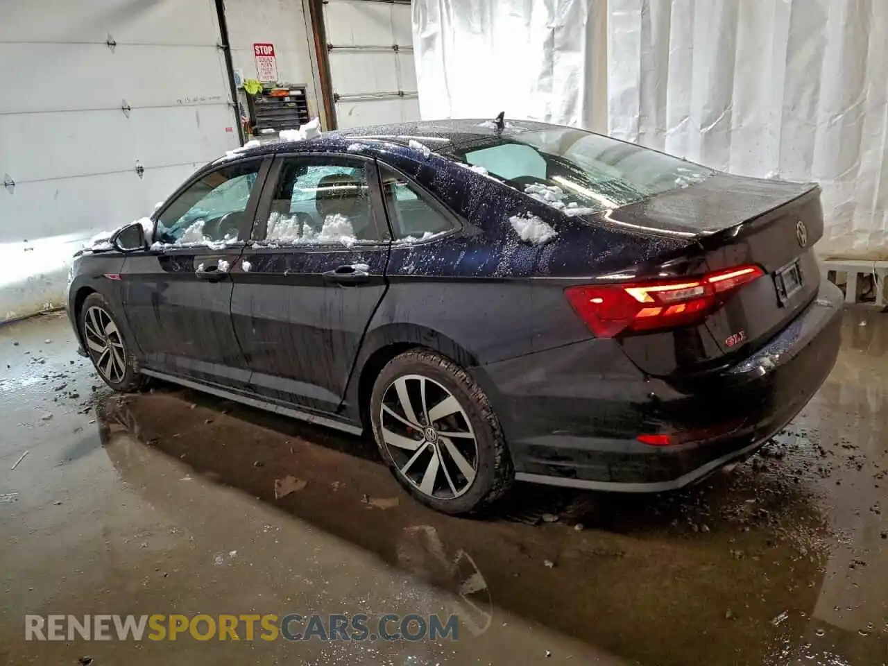 2 Photograph of a damaged car 3VW6T7BU2MM061117 VOLKSWAGEN JETTA 2021