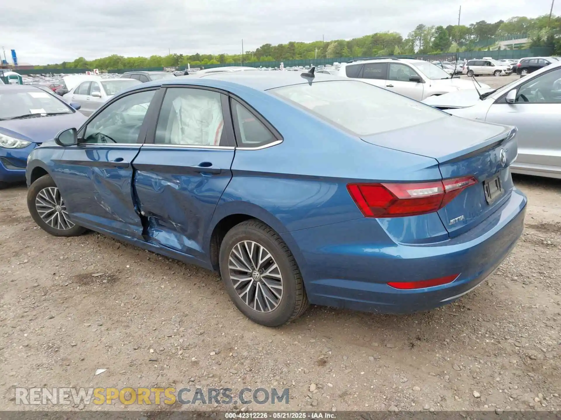 3 Photograph of a damaged car 3VWC57BU1MM070677 VOLKSWAGEN JETTA 2021