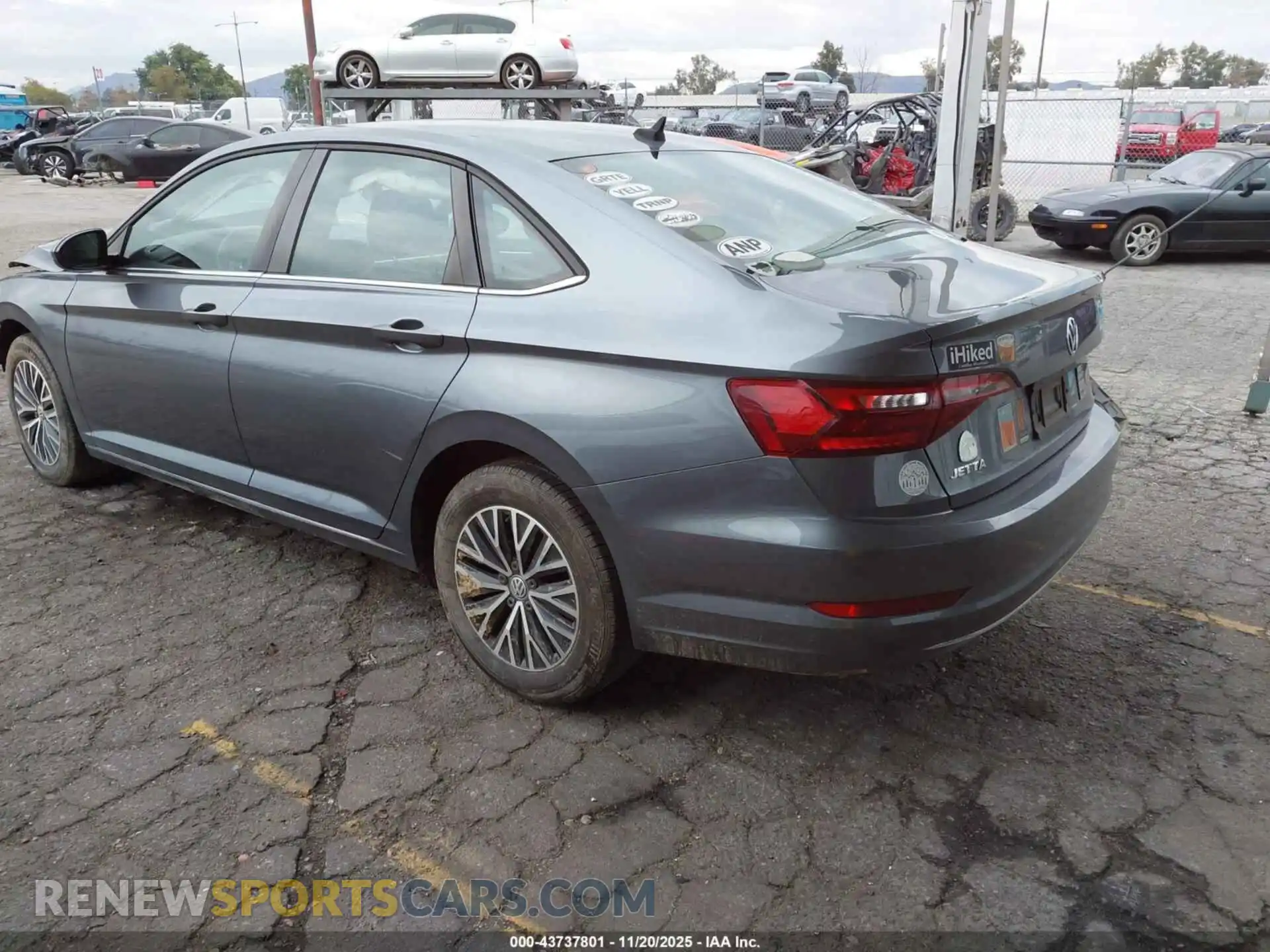 3 Photograph of a damaged car 3VWC57BU3MM103565 VOLKSWAGEN JETTA 2021