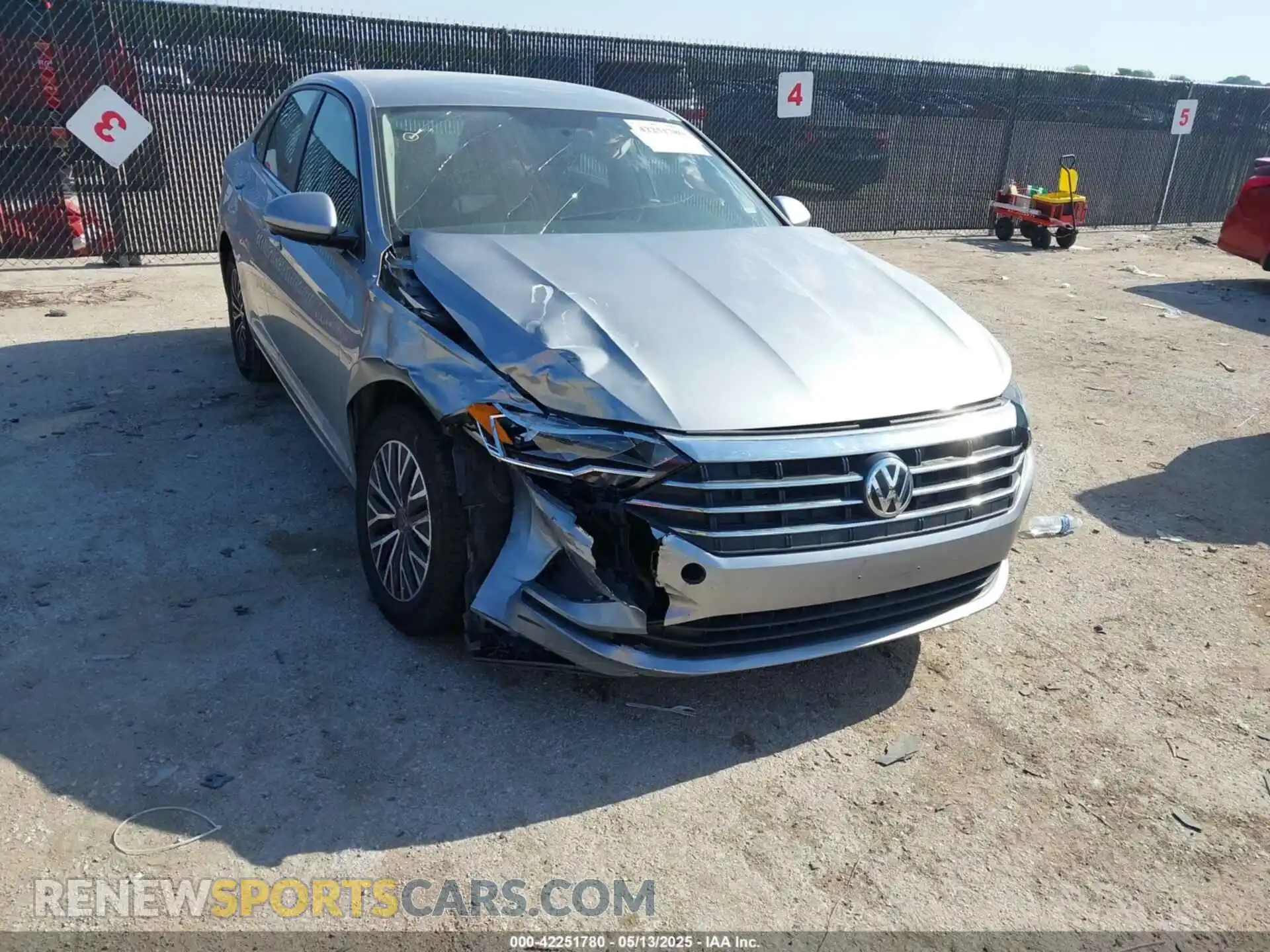 1 Photograph of a damaged car 3VWC57BU5MM055552 VOLKSWAGEN JETTA 2021