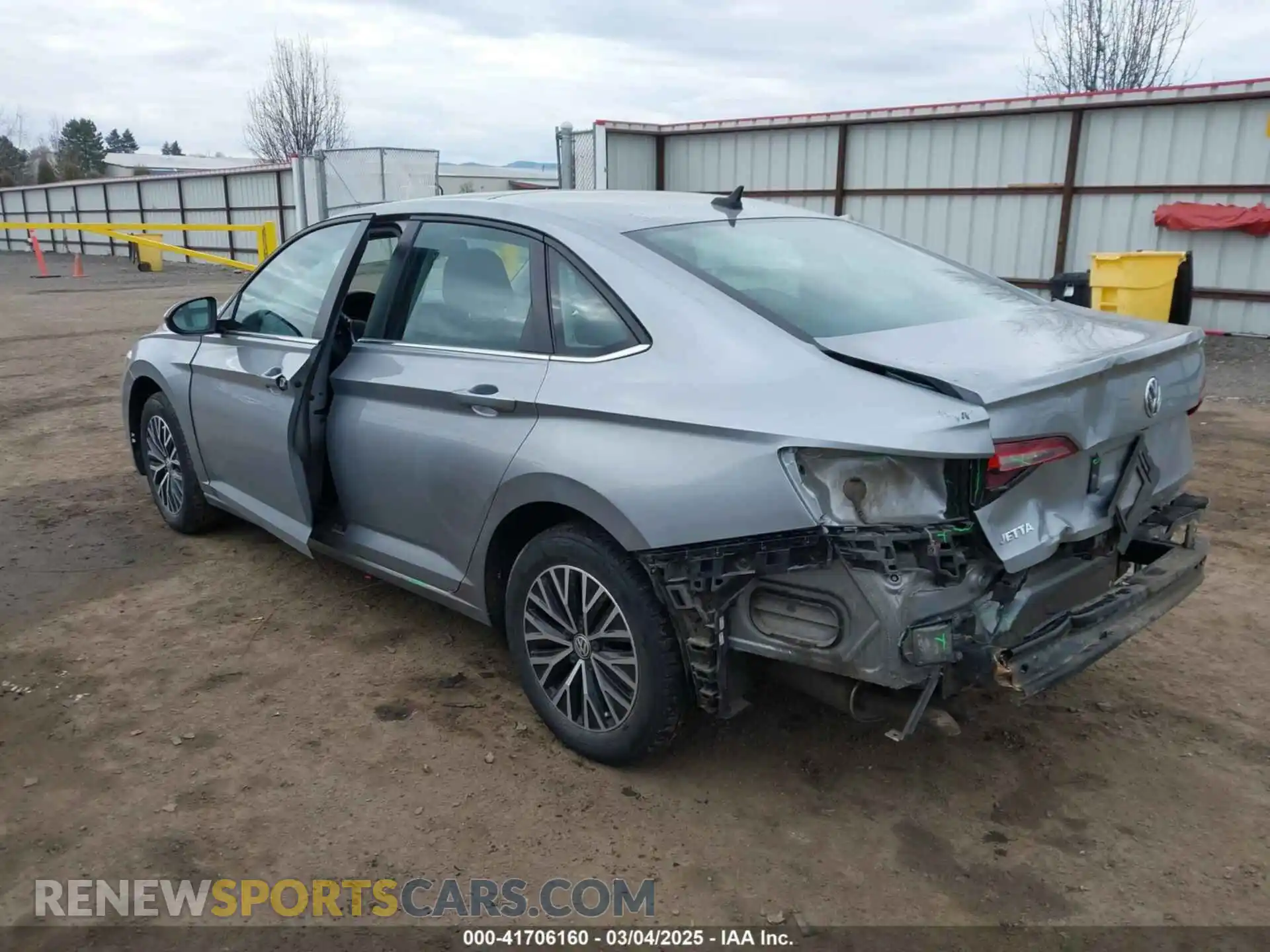3 Photograph of a damaged car 3VWC57BU5MM067846 VOLKSWAGEN JETTA 2021
