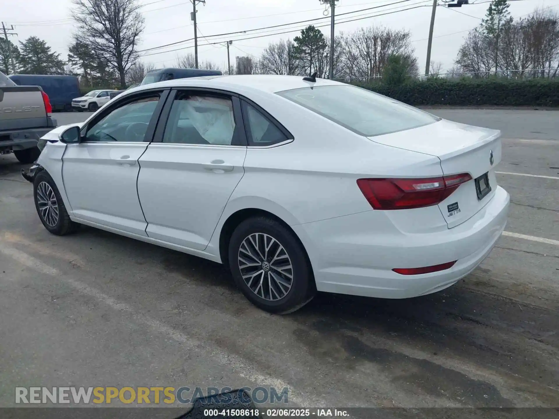 3 Photograph of a damaged car 3VWC57BU5MM085716 VOLKSWAGEN JETTA 2021