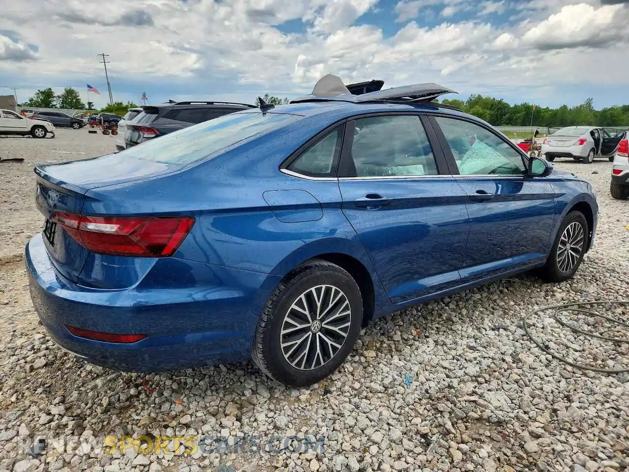 3 Photograph of a damaged car 3VWC57BU5MM092343 VOLKSWAGEN JETTA 2021