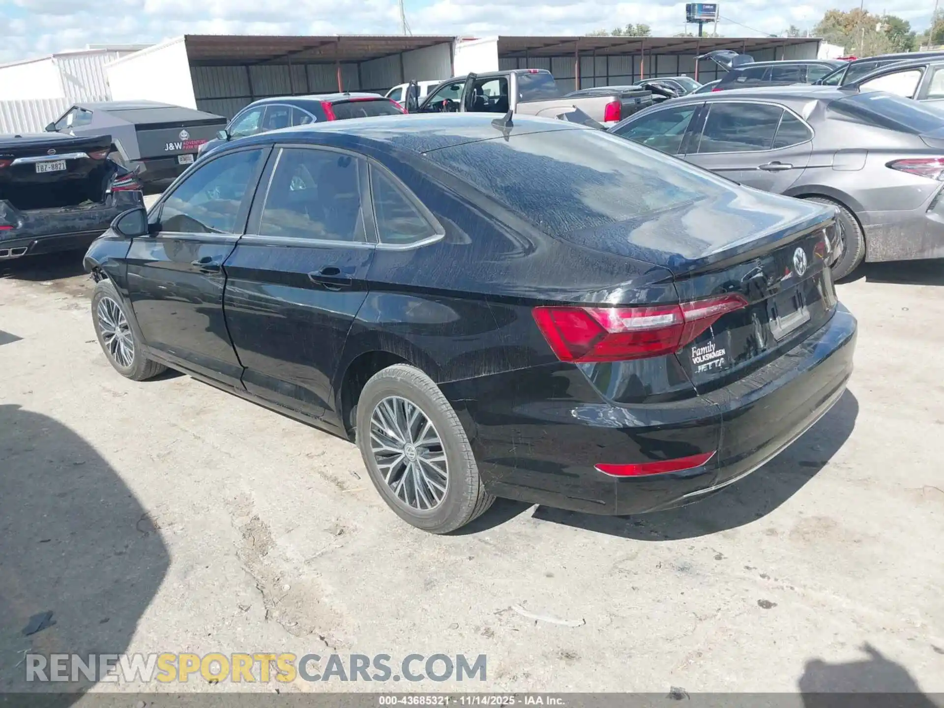 3 Photograph of a damaged car 3VWC57BU7MM017563 VOLKSWAGEN JETTA 2021