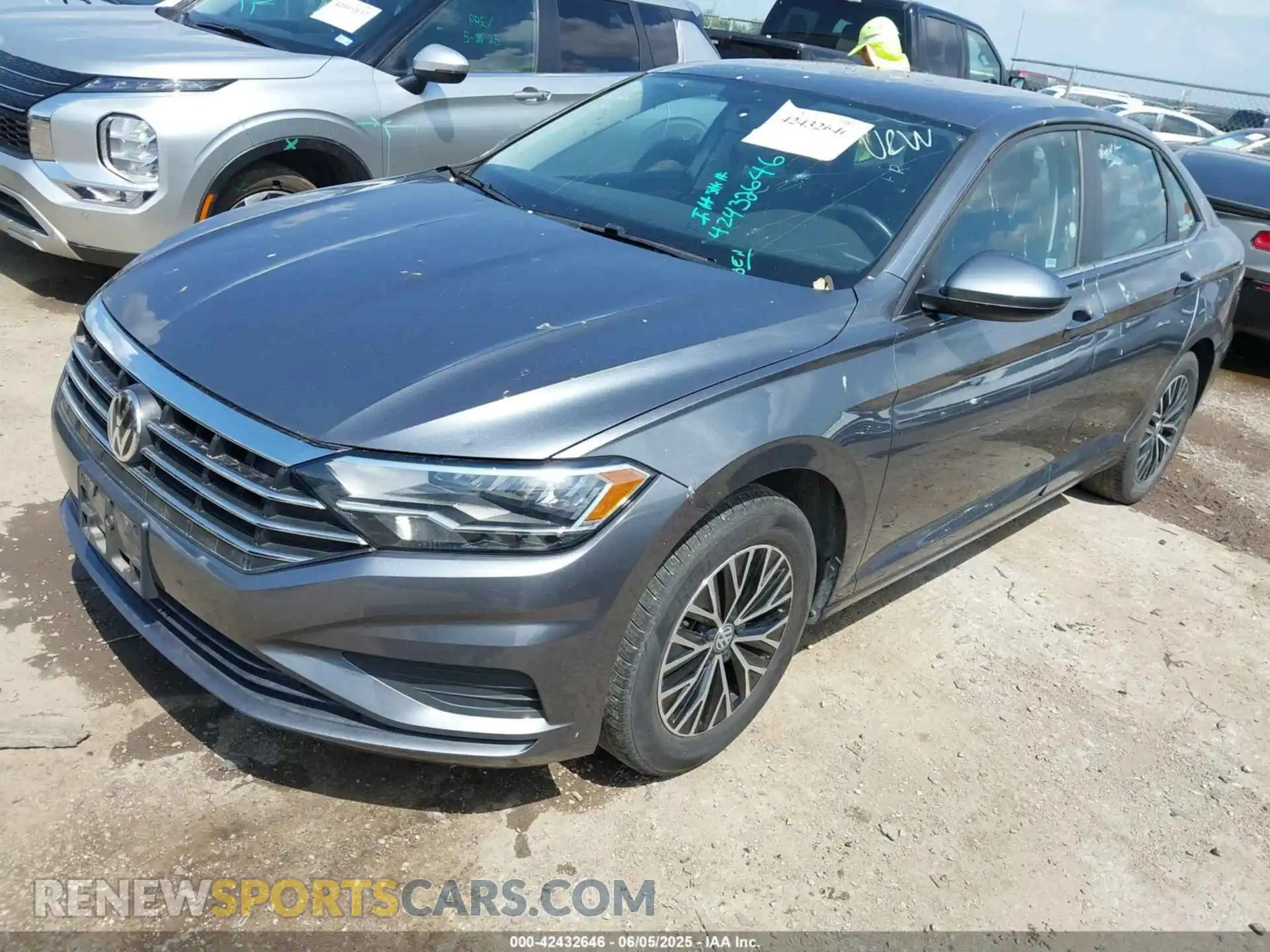 2 fotografías del automóvil dañado 3VWC57BU9MM035952 VOLKSWAGEN JETTA 2021