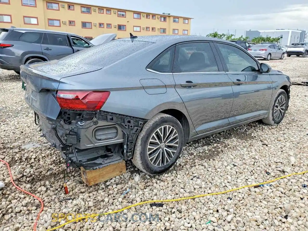 3 fotografías del automóvil dañado 3VWC57BUXMM093102 VOLKSWAGEN JETTA 2021