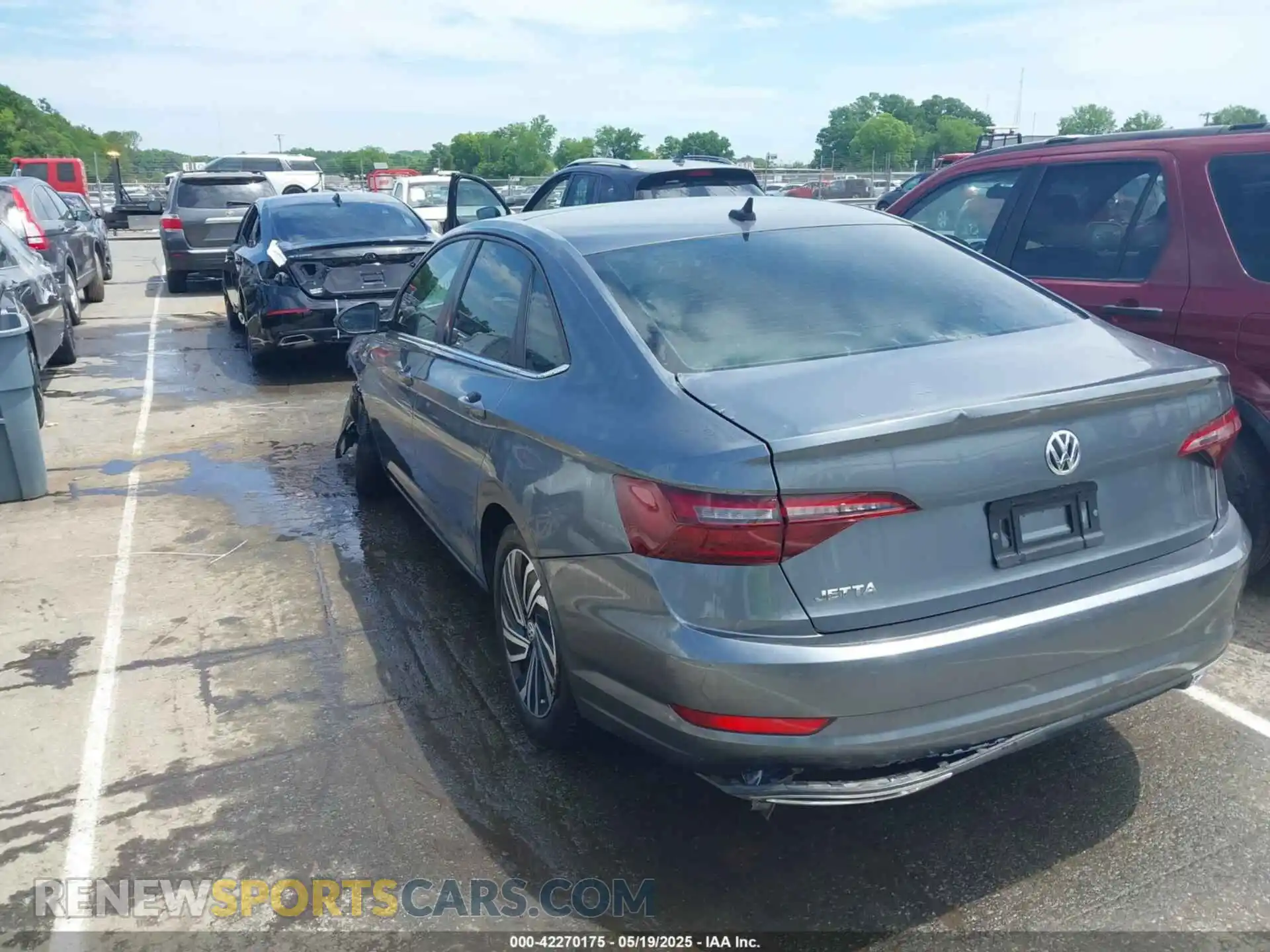 3 Photograph of a damaged car 3VWG57BU9MM100493 VOLKSWAGEN JETTA 2021