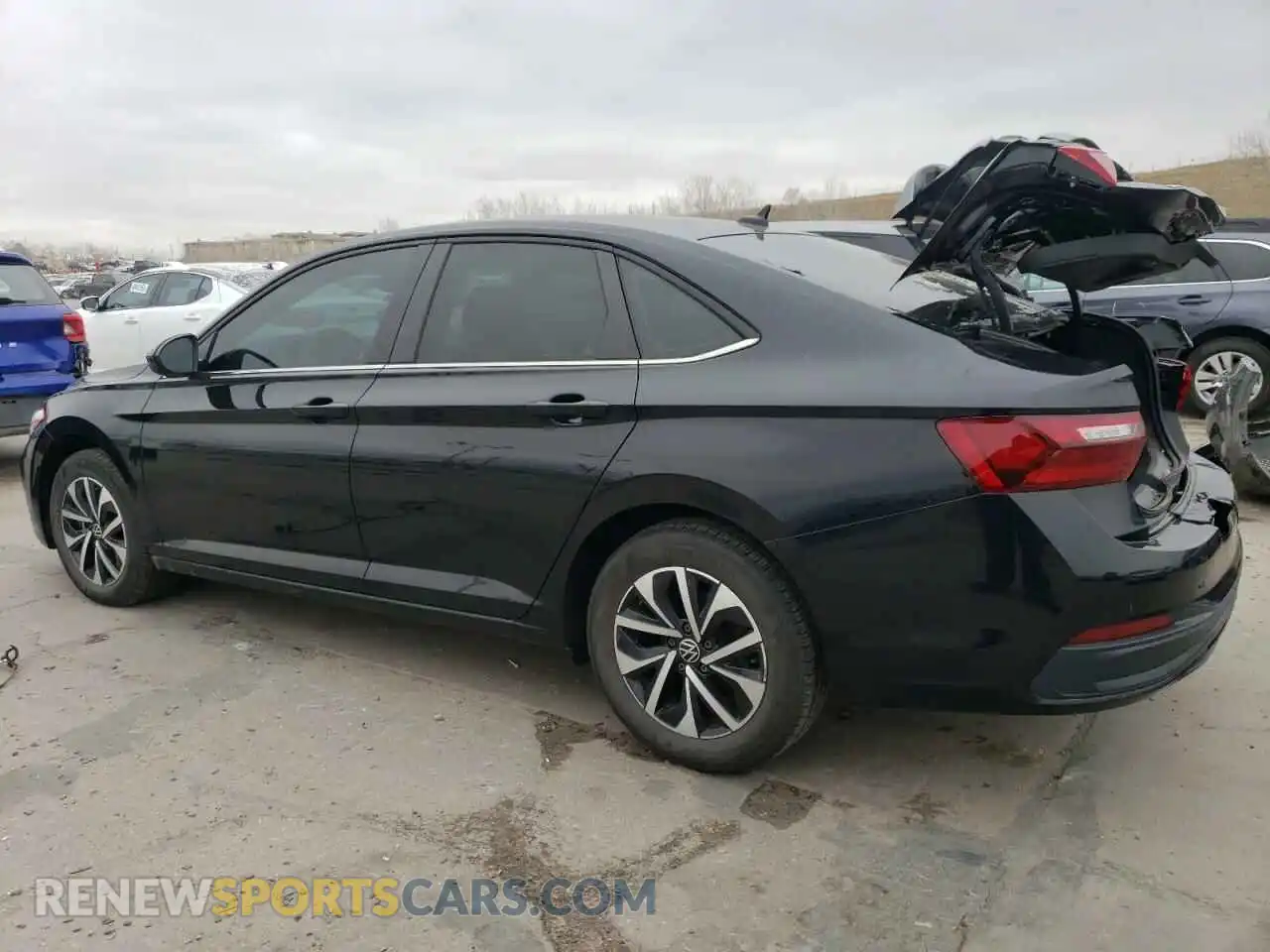 2 fotografías del automóvil dañado 3VW4M7BU5PM017153 VOLKSWAGEN JETTA 2023