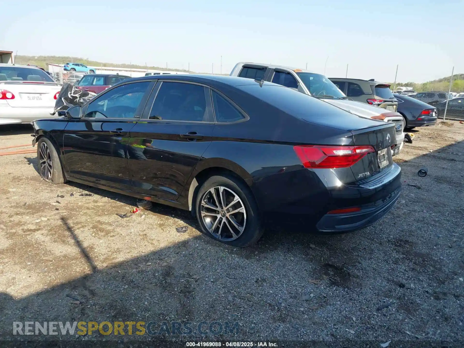 3 fotografías del automóvil dañado 3VWAM7BU2PM060254 VOLKSWAGEN JETTA 2023
