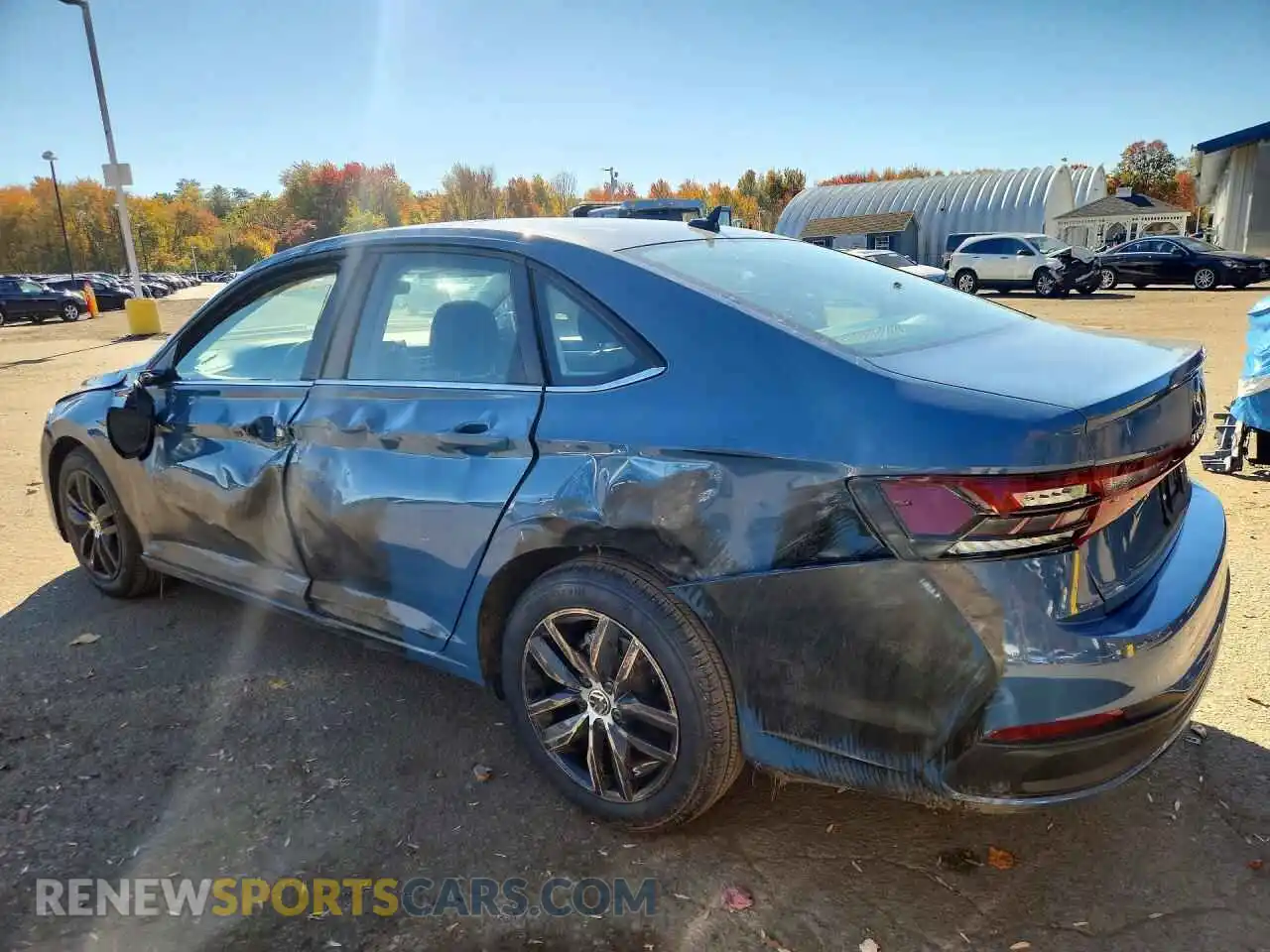 2 fotografías del automóvil dañado 3VW7W7BU2TM080650 VOLKSWAGEN JETTA 2026