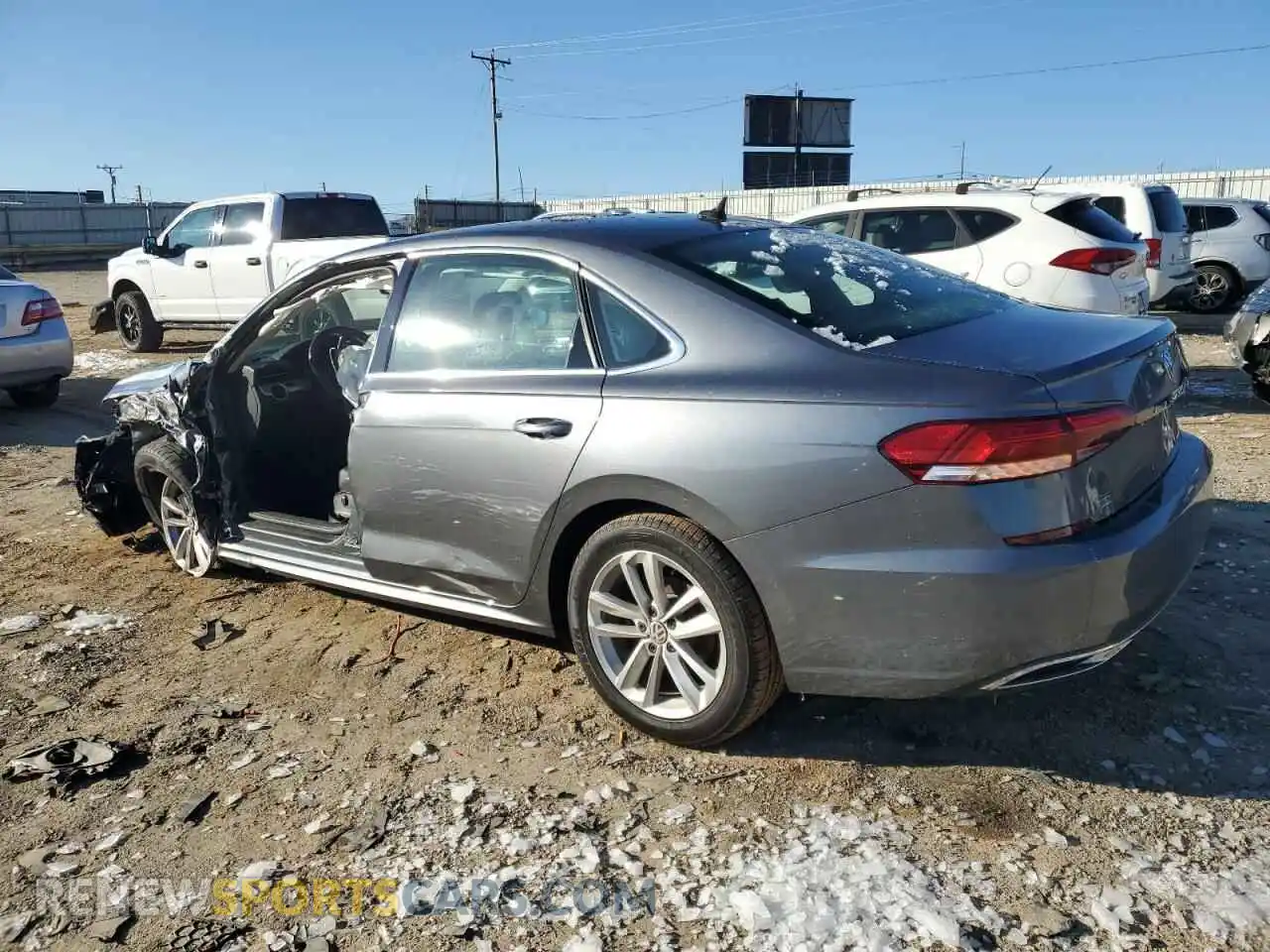 2 fotografías del automóvil dañado 1VWSA7A38LC015112 VOLKSWAGEN PASSAT 2020