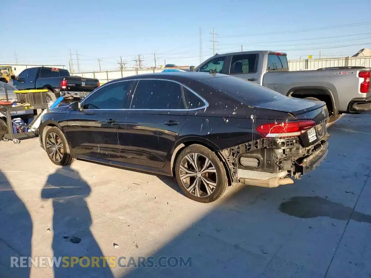 2 Photograph of a damaged car 1VWSA7A35MC005221 VOLKSWAGEN PASSAT 2021