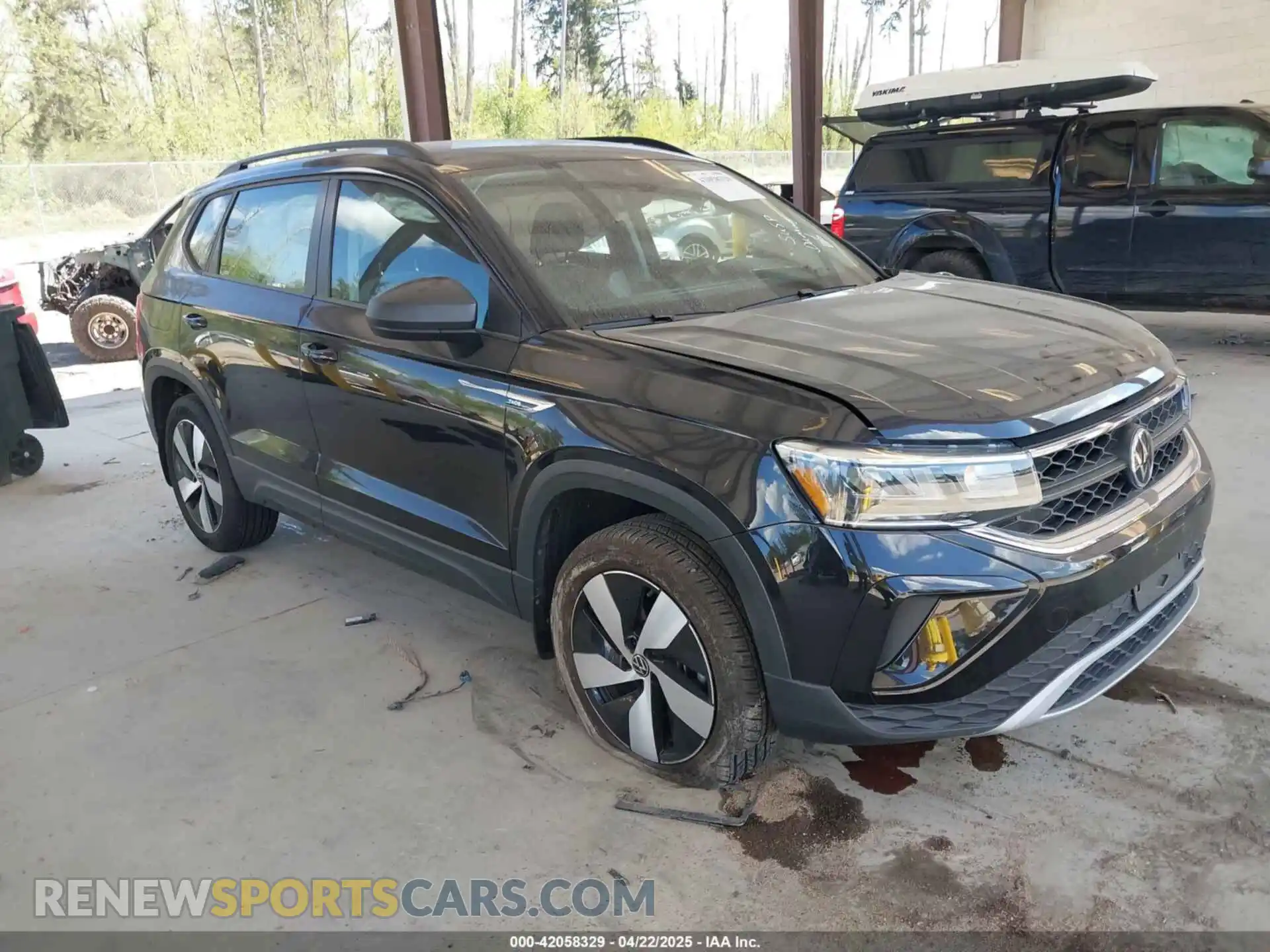 1 Фотография поврежденного автомобиля 3VV8X7B2XRM127470 VOLKSWAGEN TAOS 2024