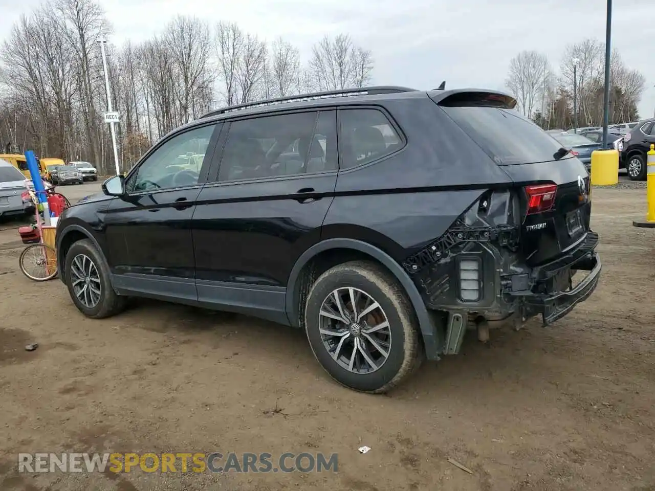 2 Photograph of a damaged car 3VV0B7AX1MM059495 VOLKSWAGEN TIGUAN 2021