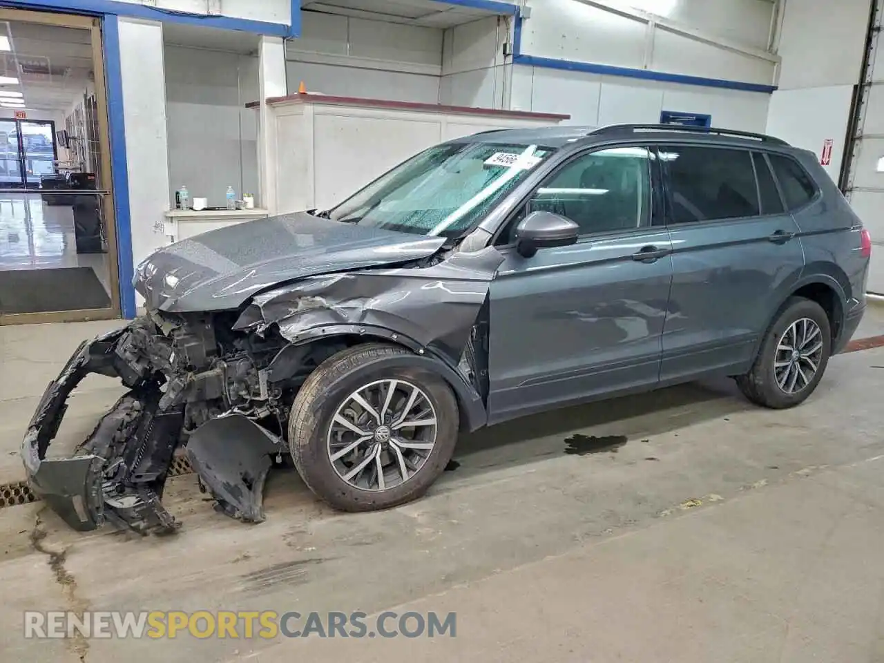 1 Photograph of a damaged car 3VV0B7AX8MM065035 VOLKSWAGEN TIGUAN 2021