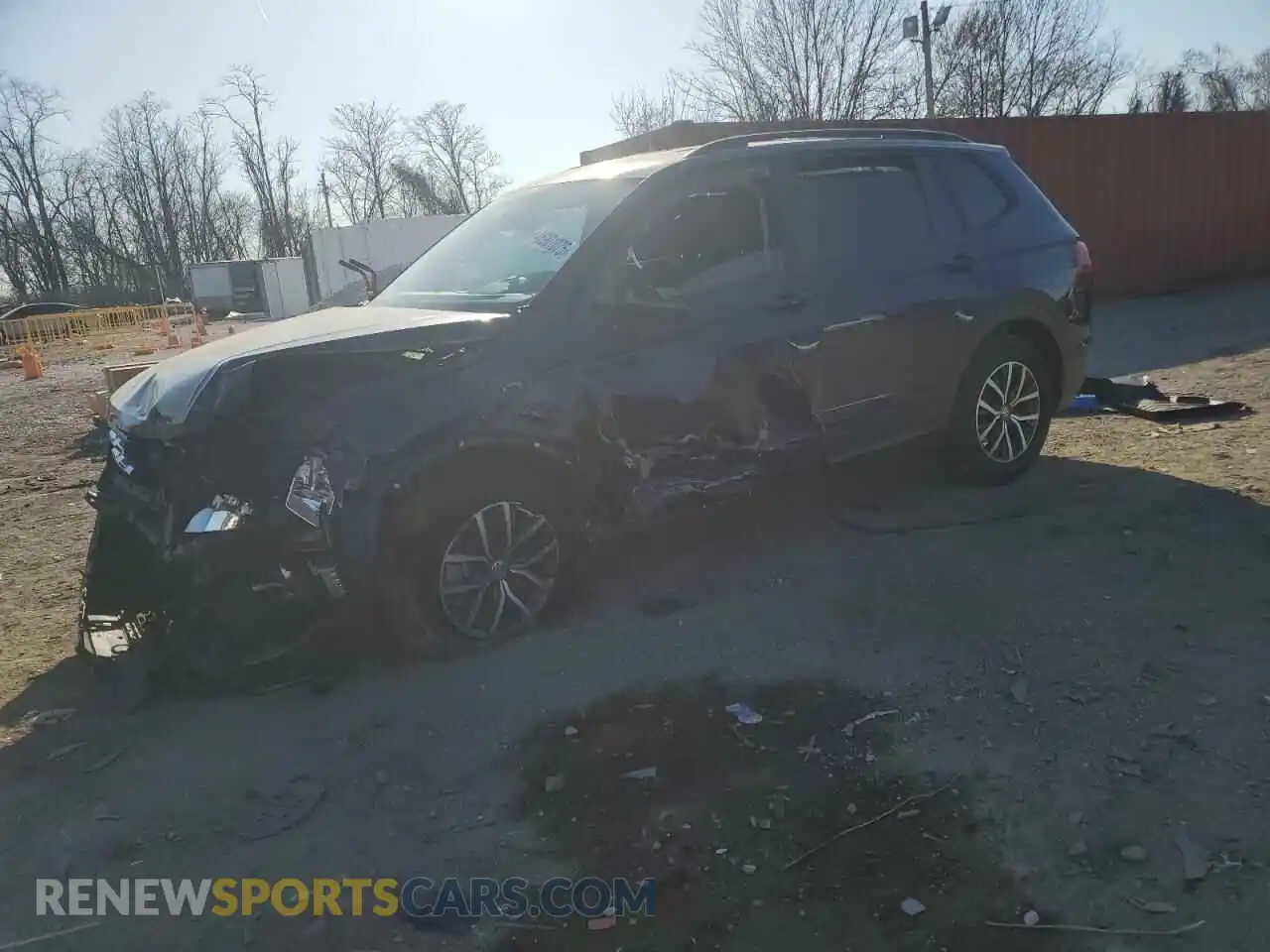 1 Photograph of a damaged car 3VV0B7AX9MM041570 VOLKSWAGEN TIGUAN 2021