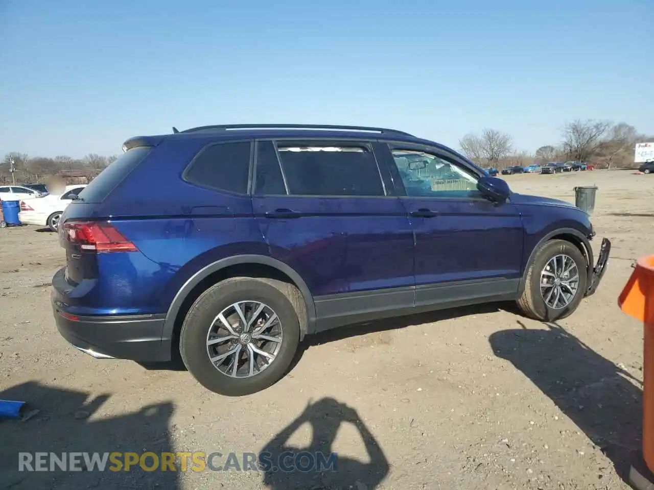 3 Photograph of a damaged car 3VV0B7AX9MM041570 VOLKSWAGEN TIGUAN 2021