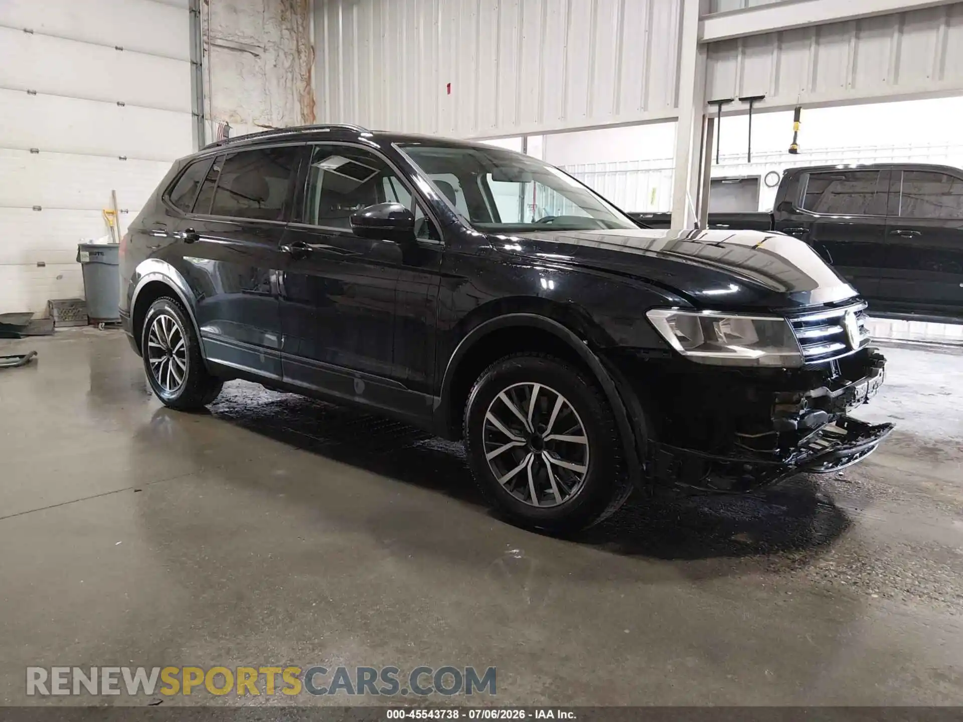 1 Photograph of a damaged car 3VV0B7AX9MM043254 VOLKSWAGEN TIGUAN 2021