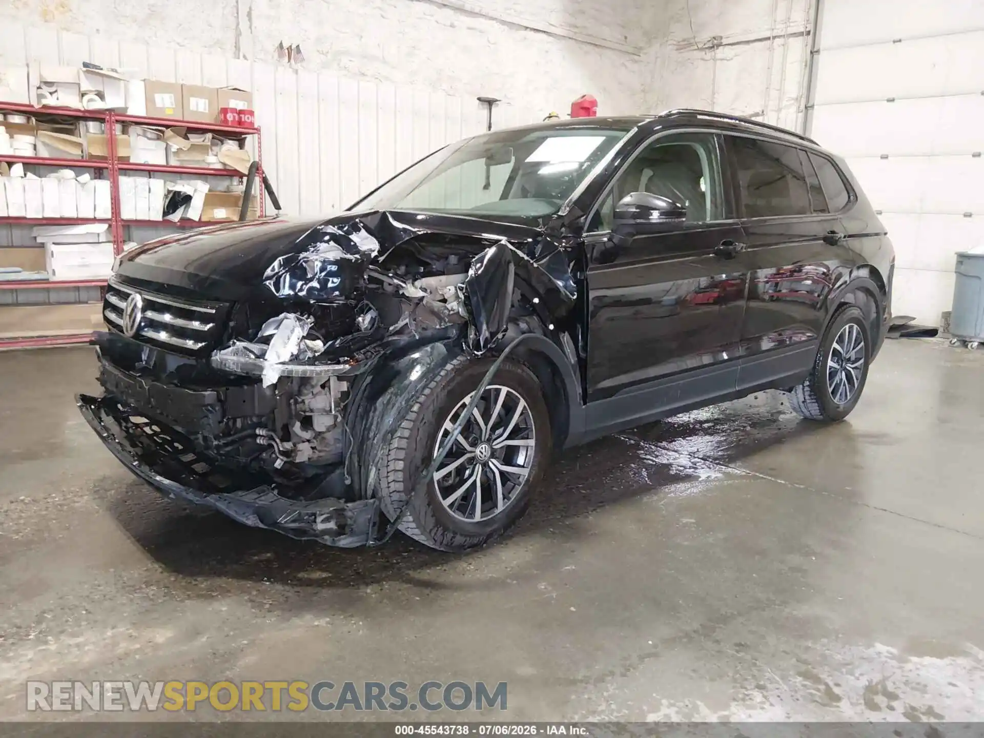 2 Photograph of a damaged car 3VV0B7AX9MM043254 VOLKSWAGEN TIGUAN 2021
