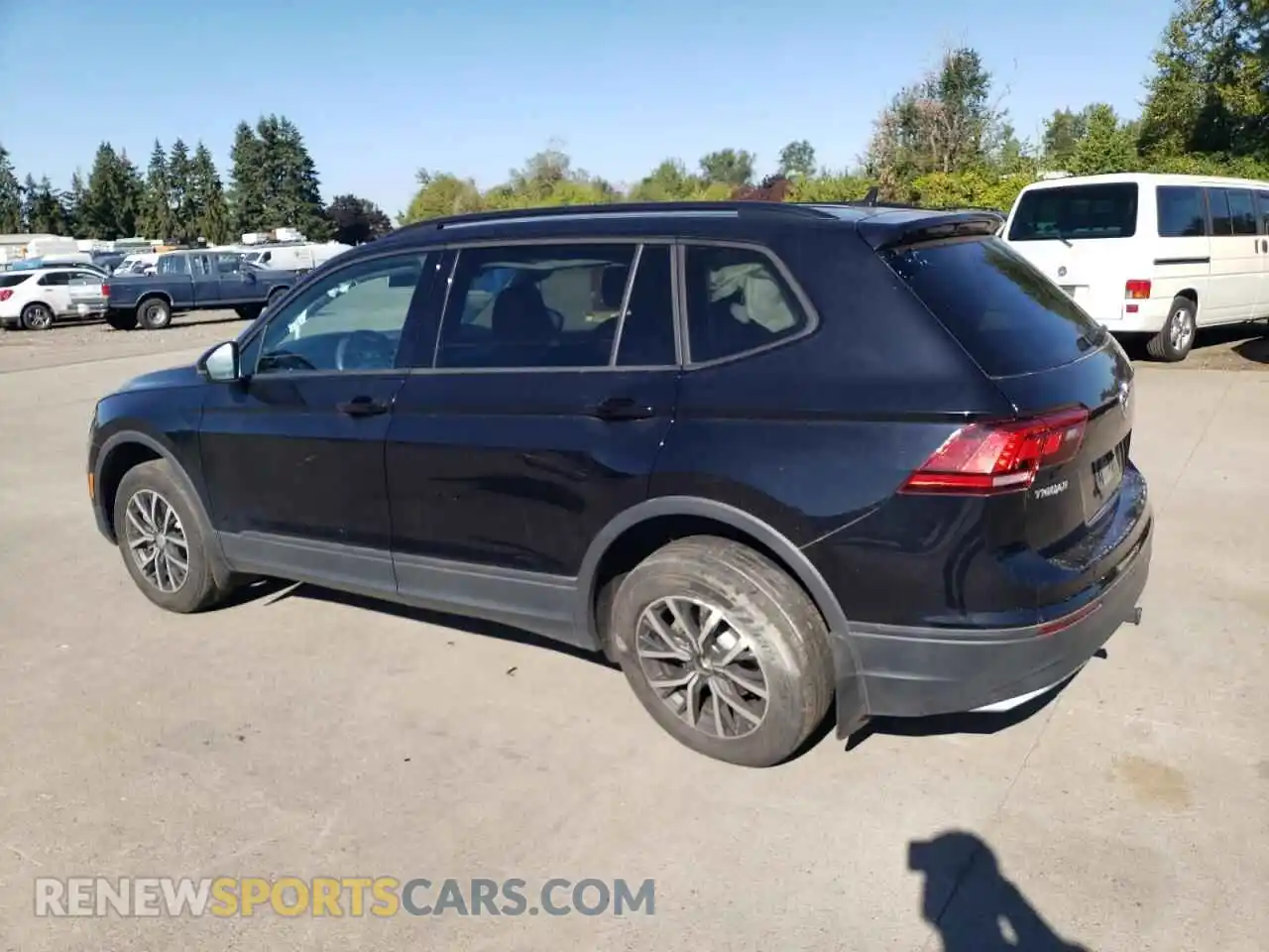 2 Photograph of a damaged car 3VV0B7AX9MM072737 VOLKSWAGEN TIGUAN 2021