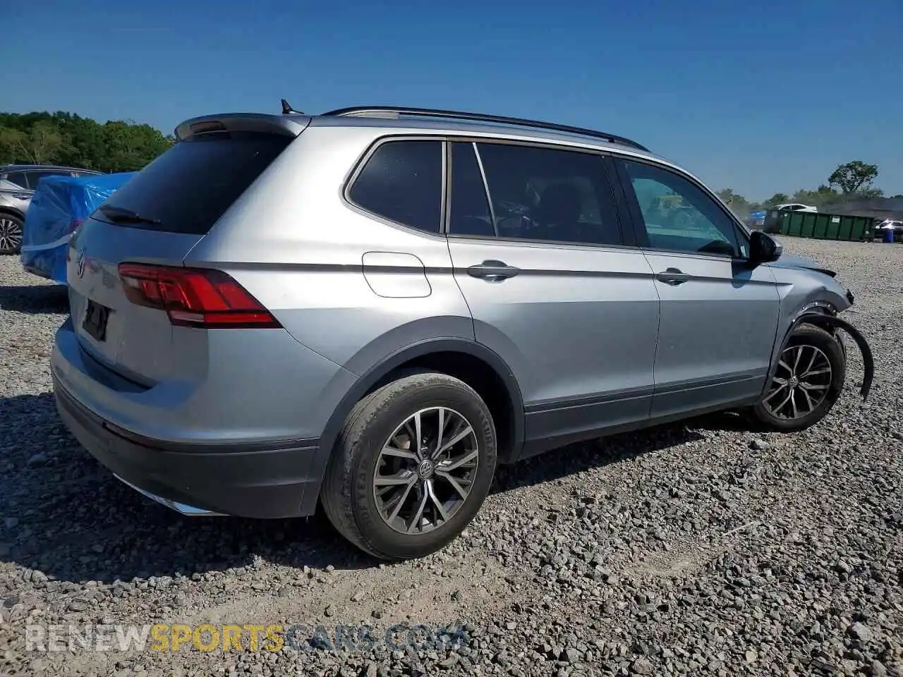 3 Photograph of a damaged car 3VV1B7AX0MM097692 VOLKSWAGEN TIGUAN 2021