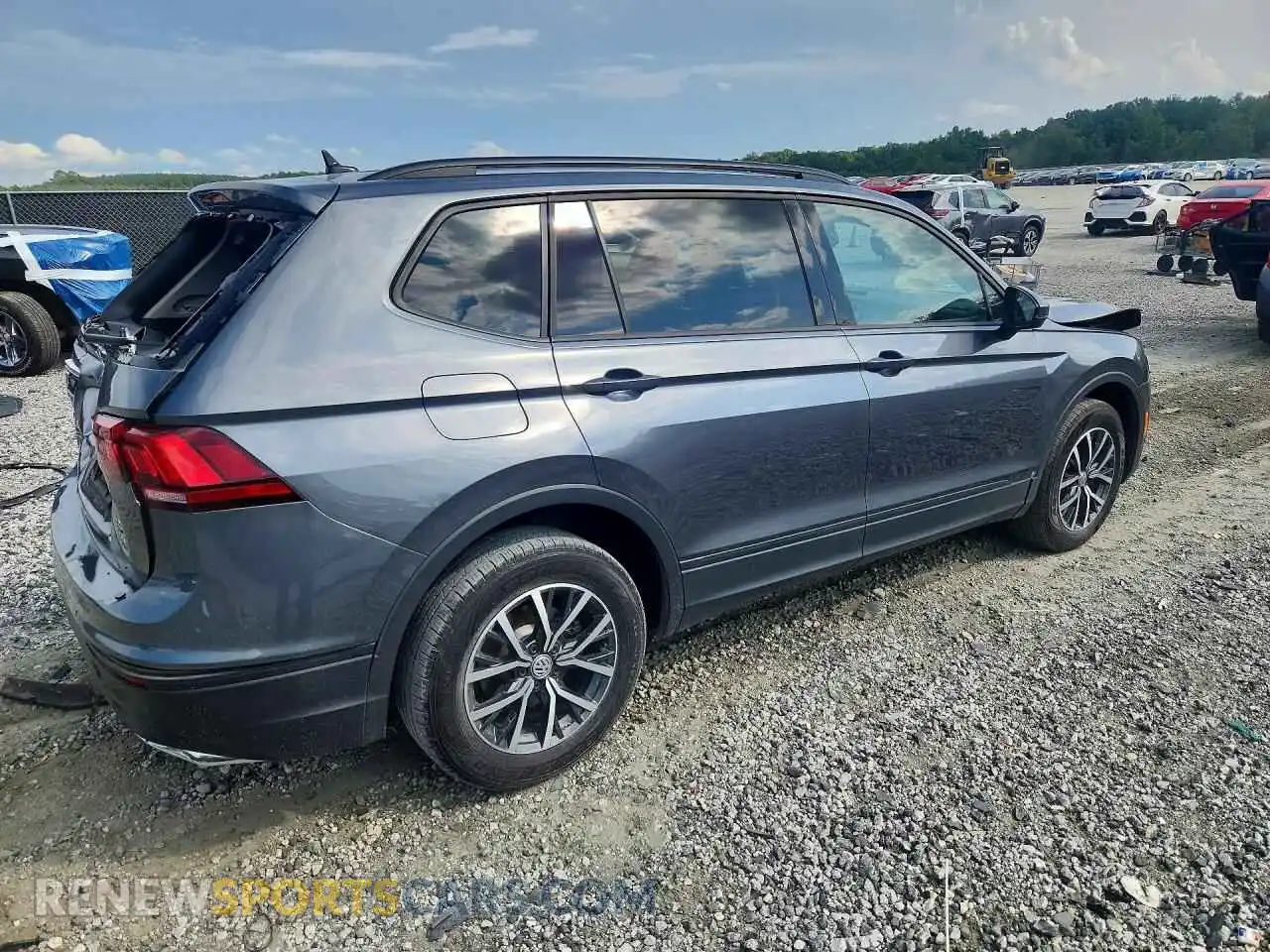 3 Photograph of a damaged car 3VV1B7AX2MM085379 VOLKSWAGEN TIGUAN 2021