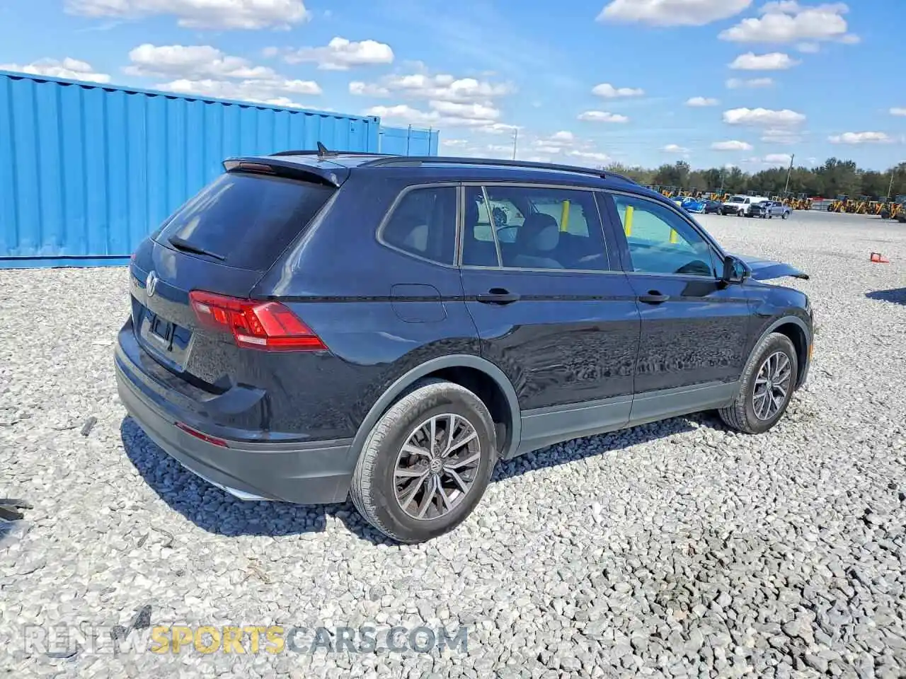3 Photograph of a damaged car 3VV1B7AX4MM042131 VOLKSWAGEN TIGUAN 2021