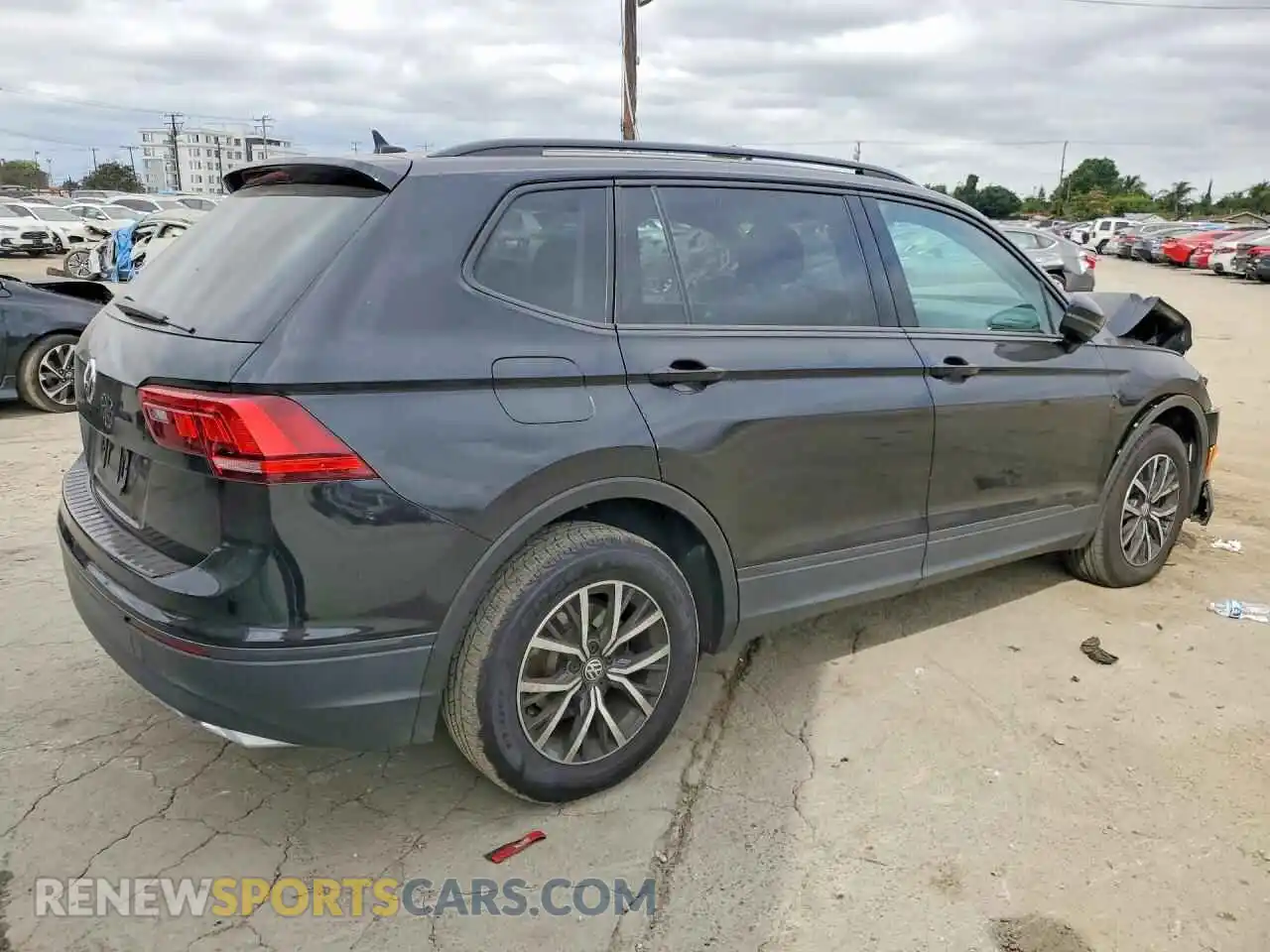 3 Photograph of a damaged car 3VV1B7AX6MM068407 VOLKSWAGEN TIGUAN 2021